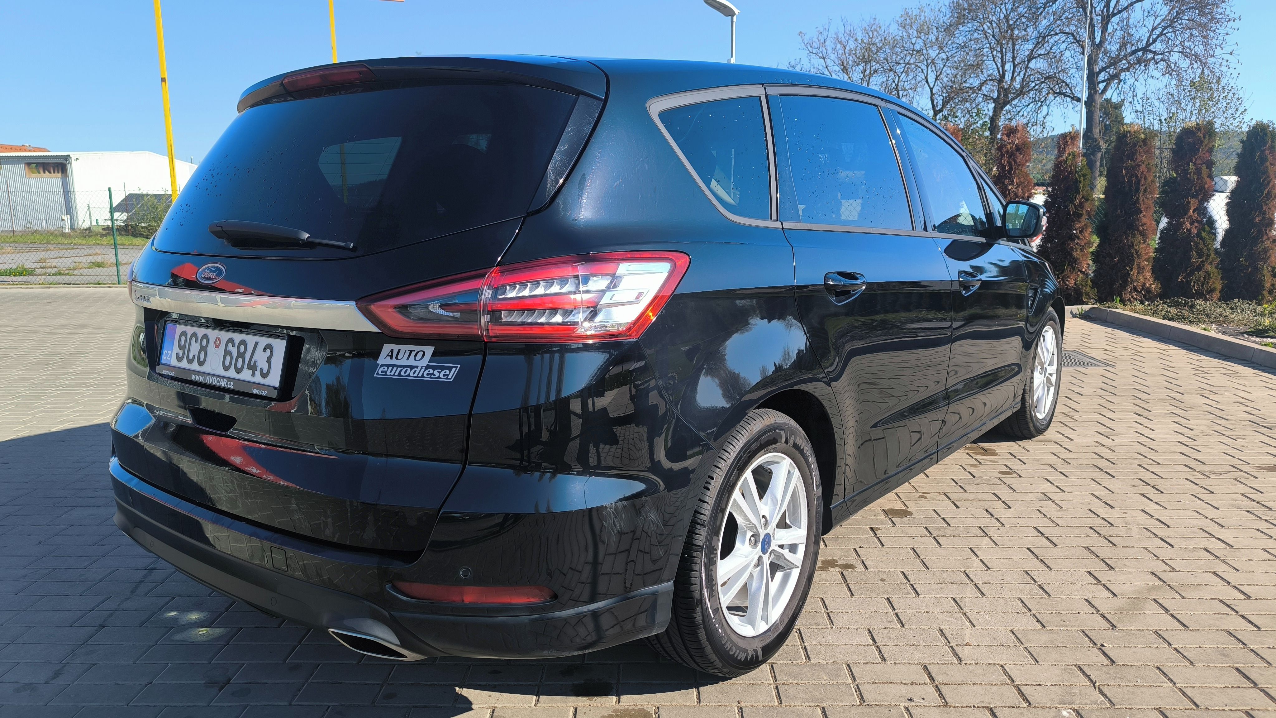 Ford S-MAX, 132 KW LED 2.0 TDCI BUSINESS E - fotka 5
