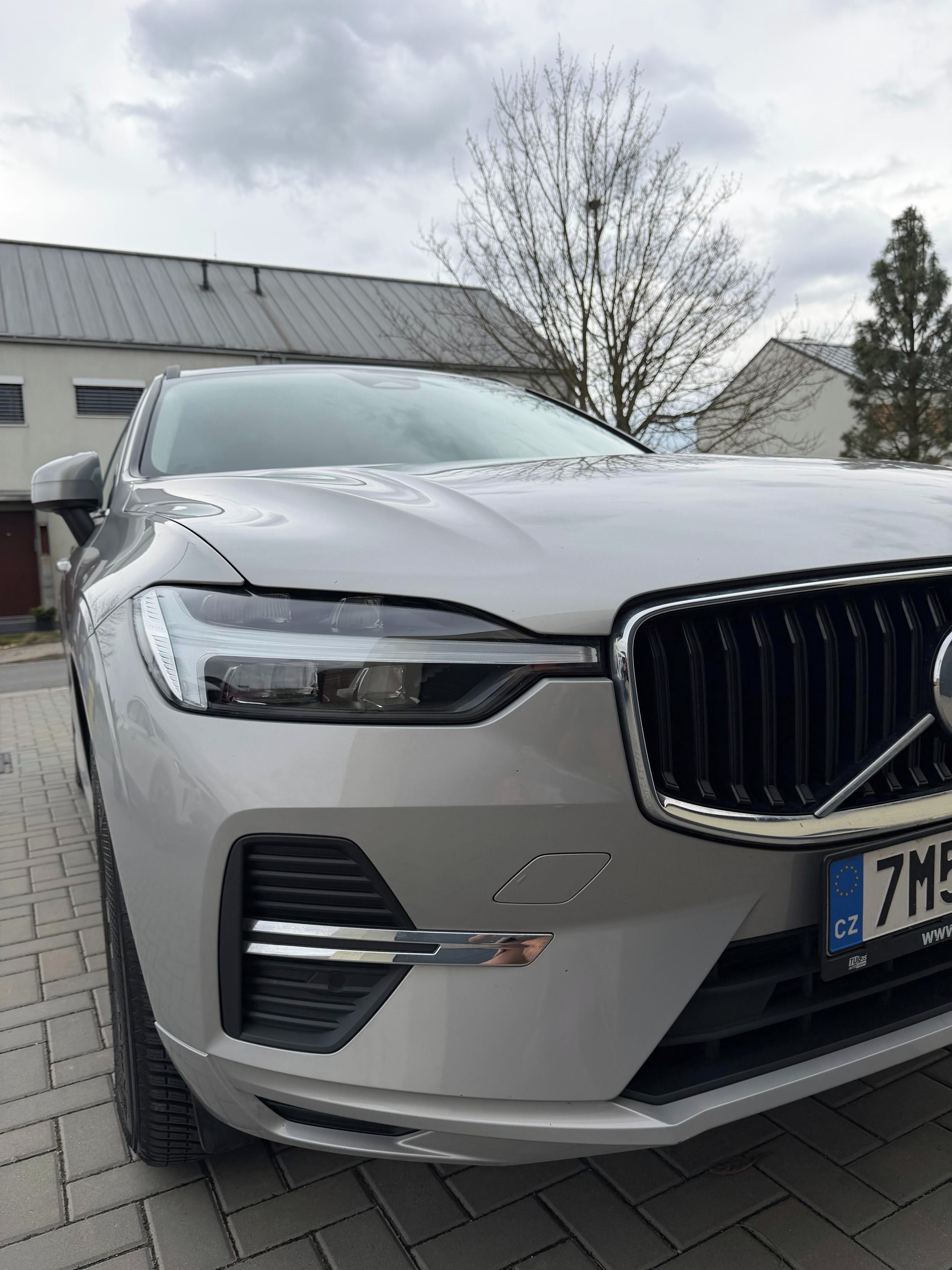 Volvo XC60 - fotka 4