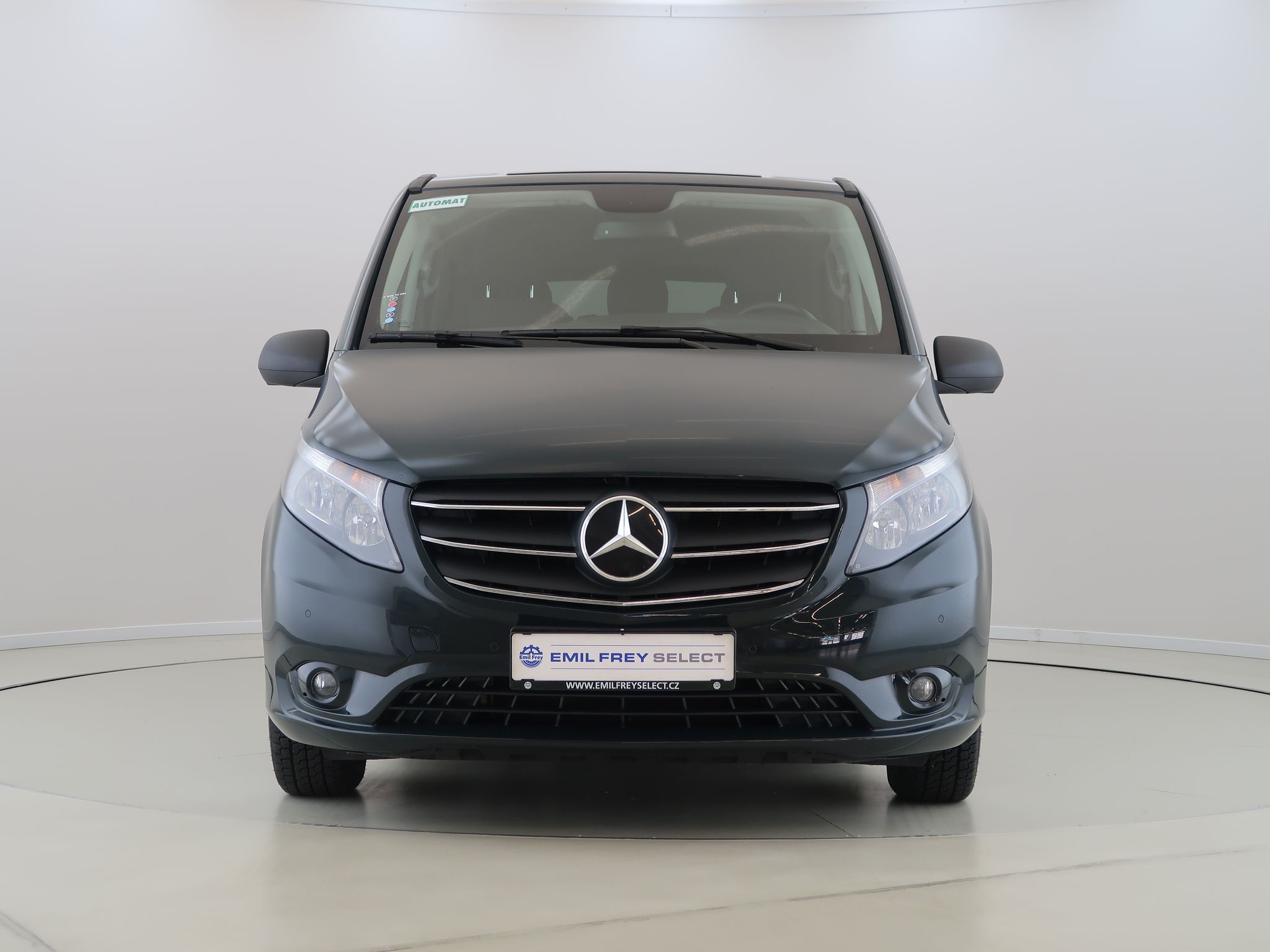 Mercedes-Benz Vito, 2.0CDI,1Maj,FamilyTourerLong - fotka 2
