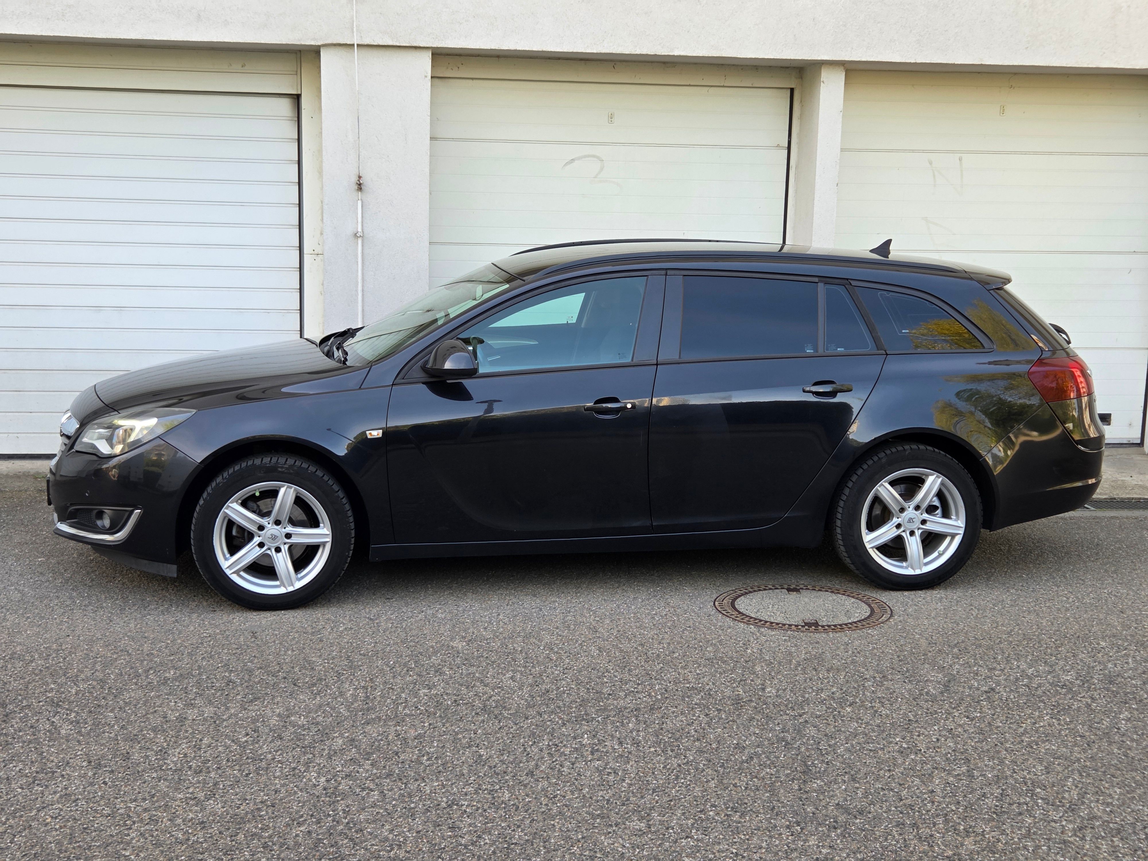 Opel Insignia, 2.0D 96Kw Automat - fotka 3
