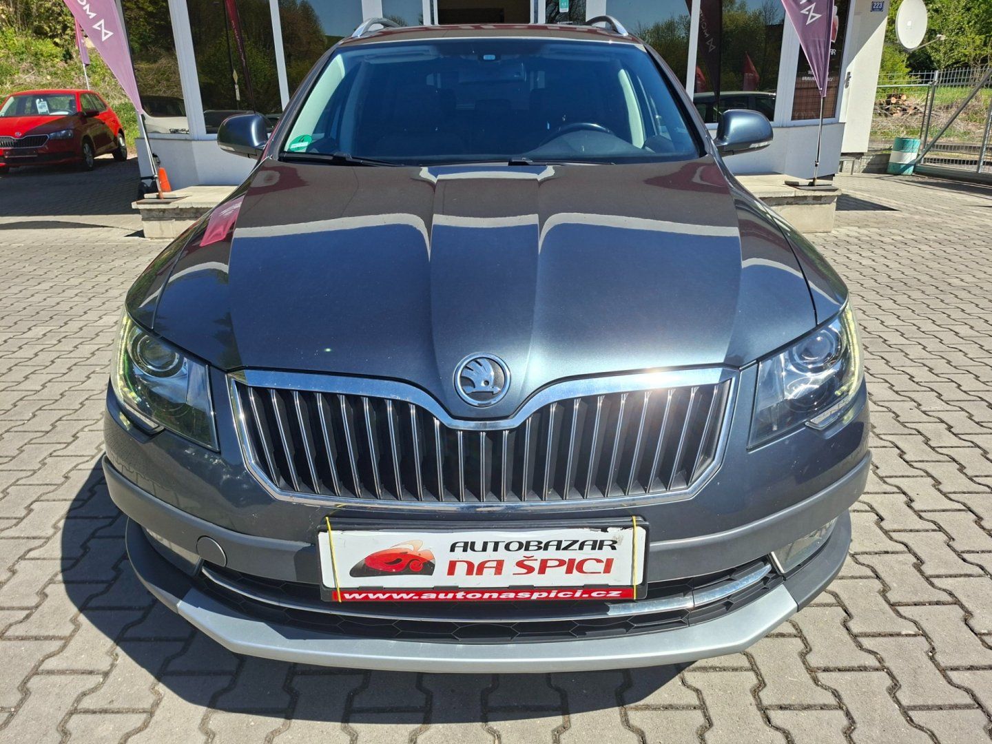 Škoda Superb, 2.0TDI 125kW DSG 4X4 - fotka 3