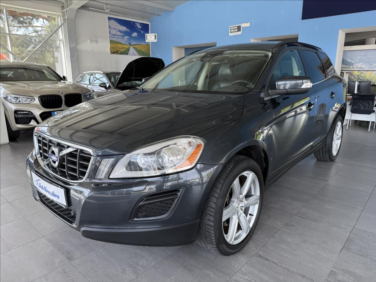 Volvo XC60, 2,0   SERVISNÍ KNÍŽKA - fotka 3