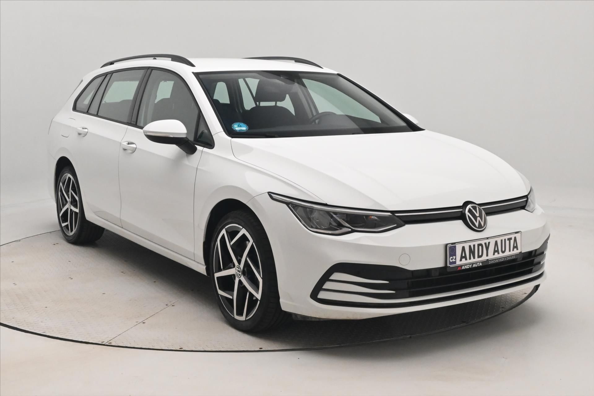 Volkswagen Golf, 2,0 TDI 110 kW VŮZ PŘIPRAVUJEM - fotka 3