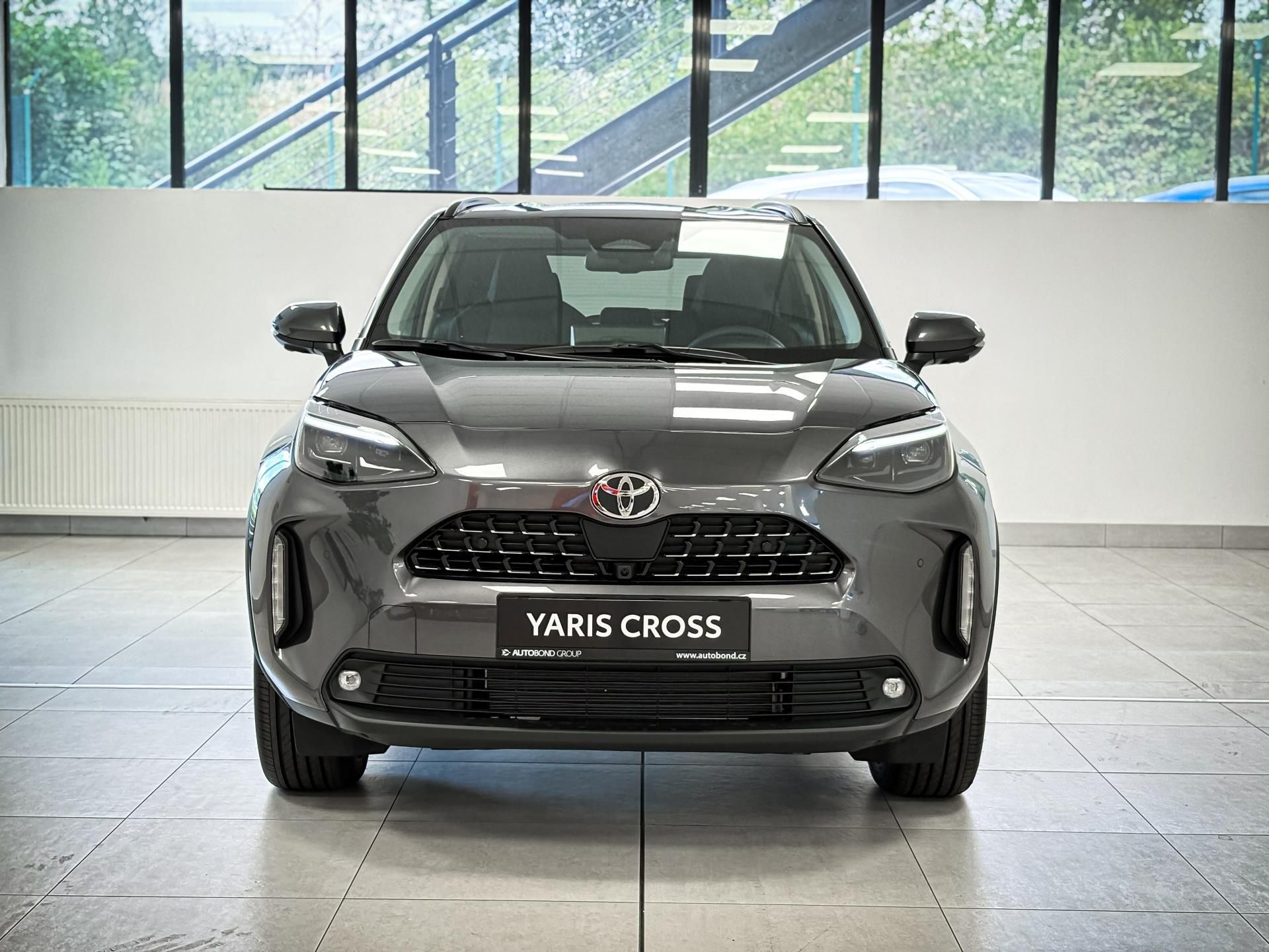 Toyota Yaris Cross, 1.5 HEV, e-CVT, Comfort, 4x2 - fotka 2