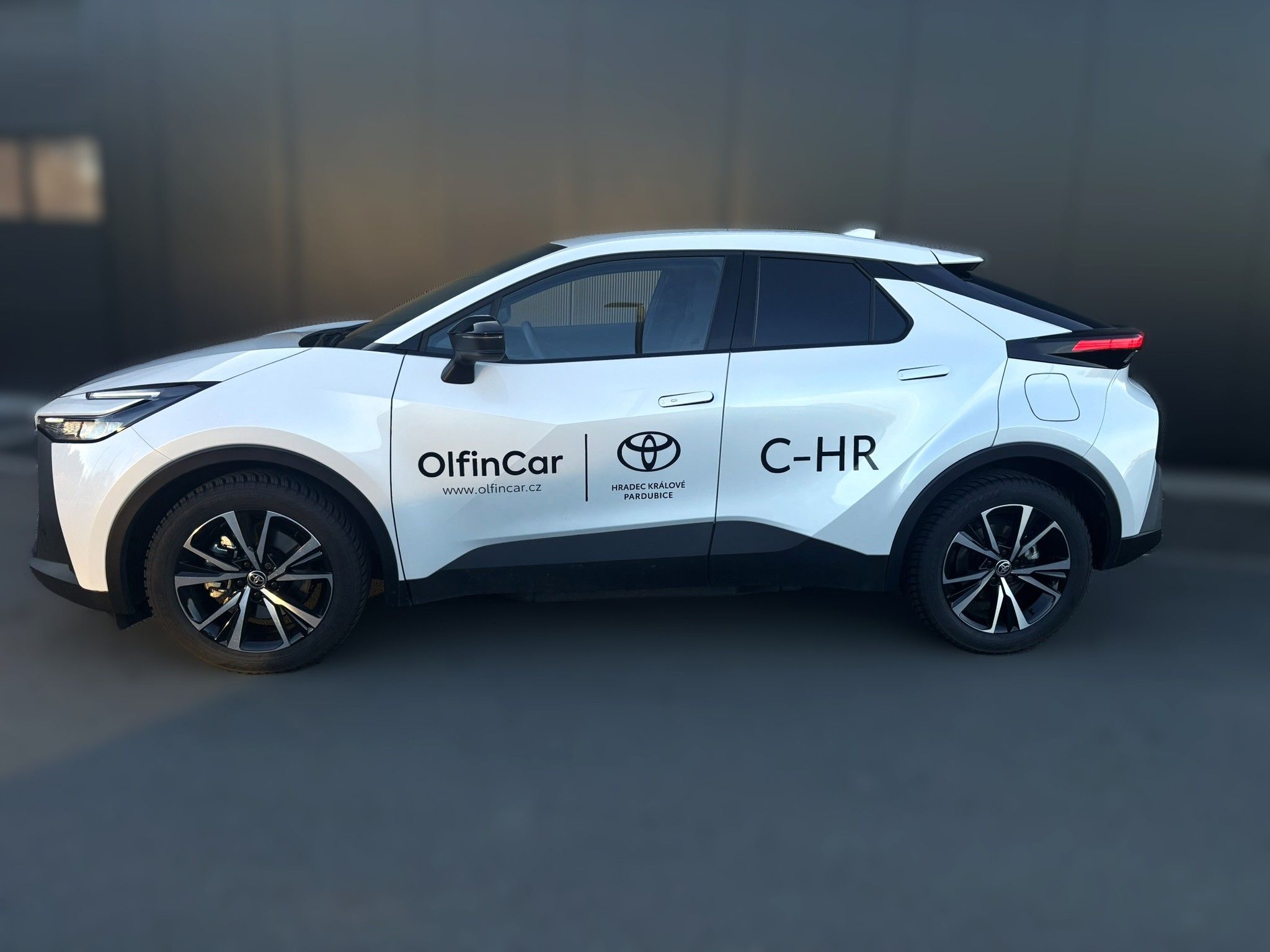 Toyota C-HR, Style         C-HR NG23 2.0L P - fotka 5
