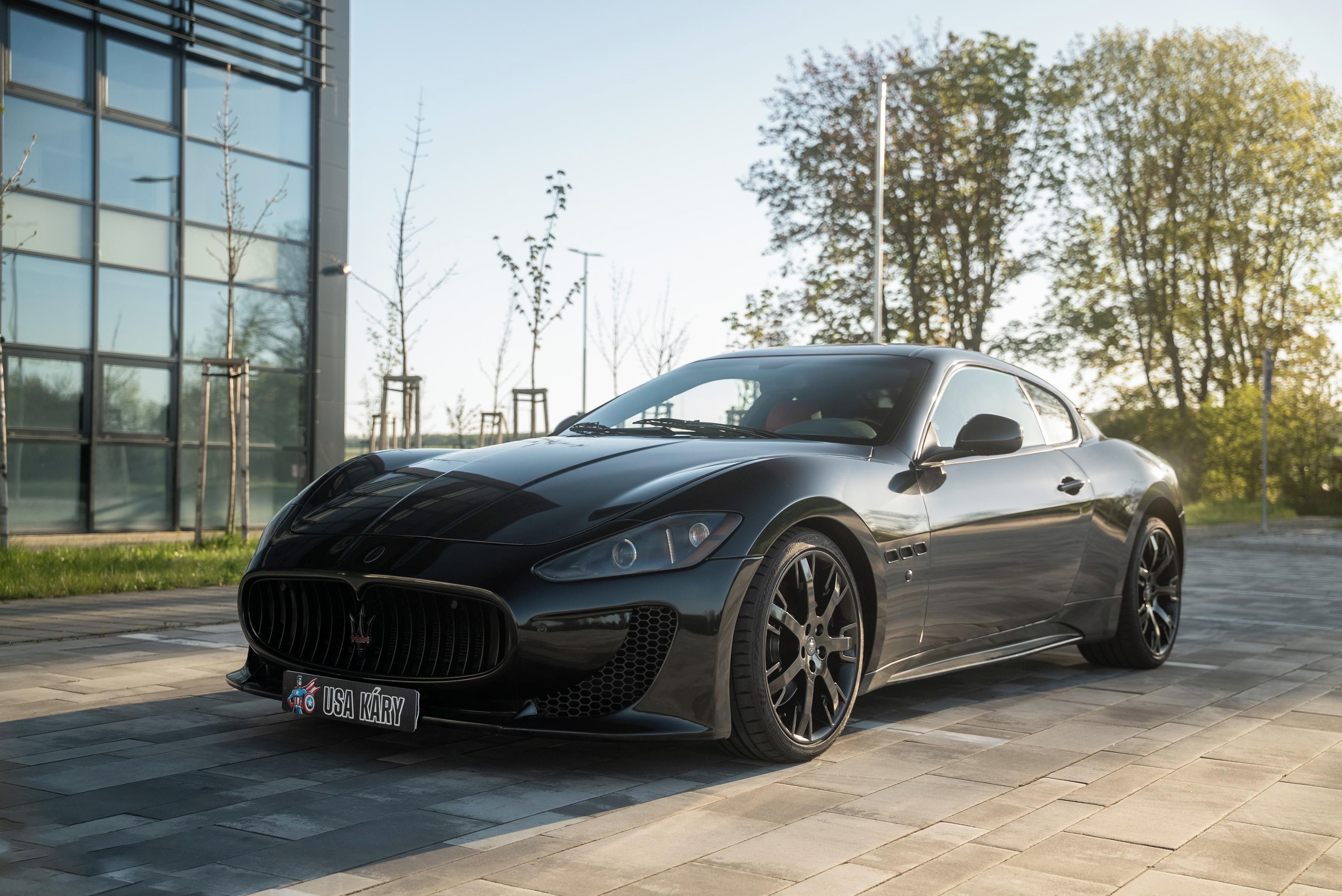 Maserati GranTurismo, 4,7L V8 - fotka 2