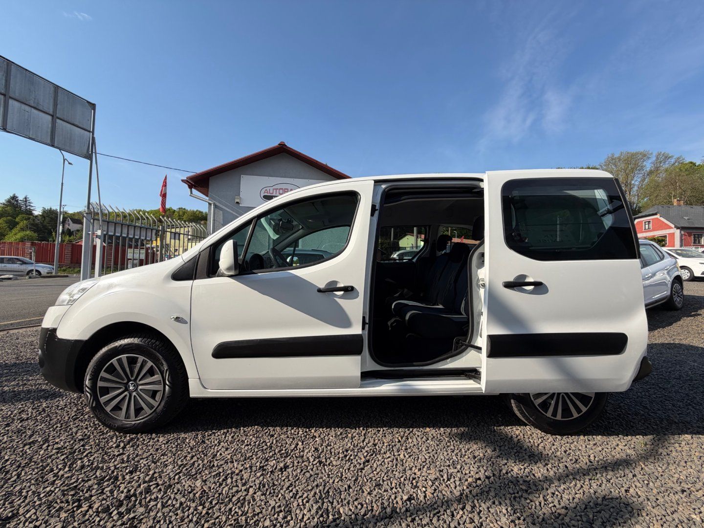 Peugeot Partner Tepee, 1,6 72kW TEPEE - fotka 3