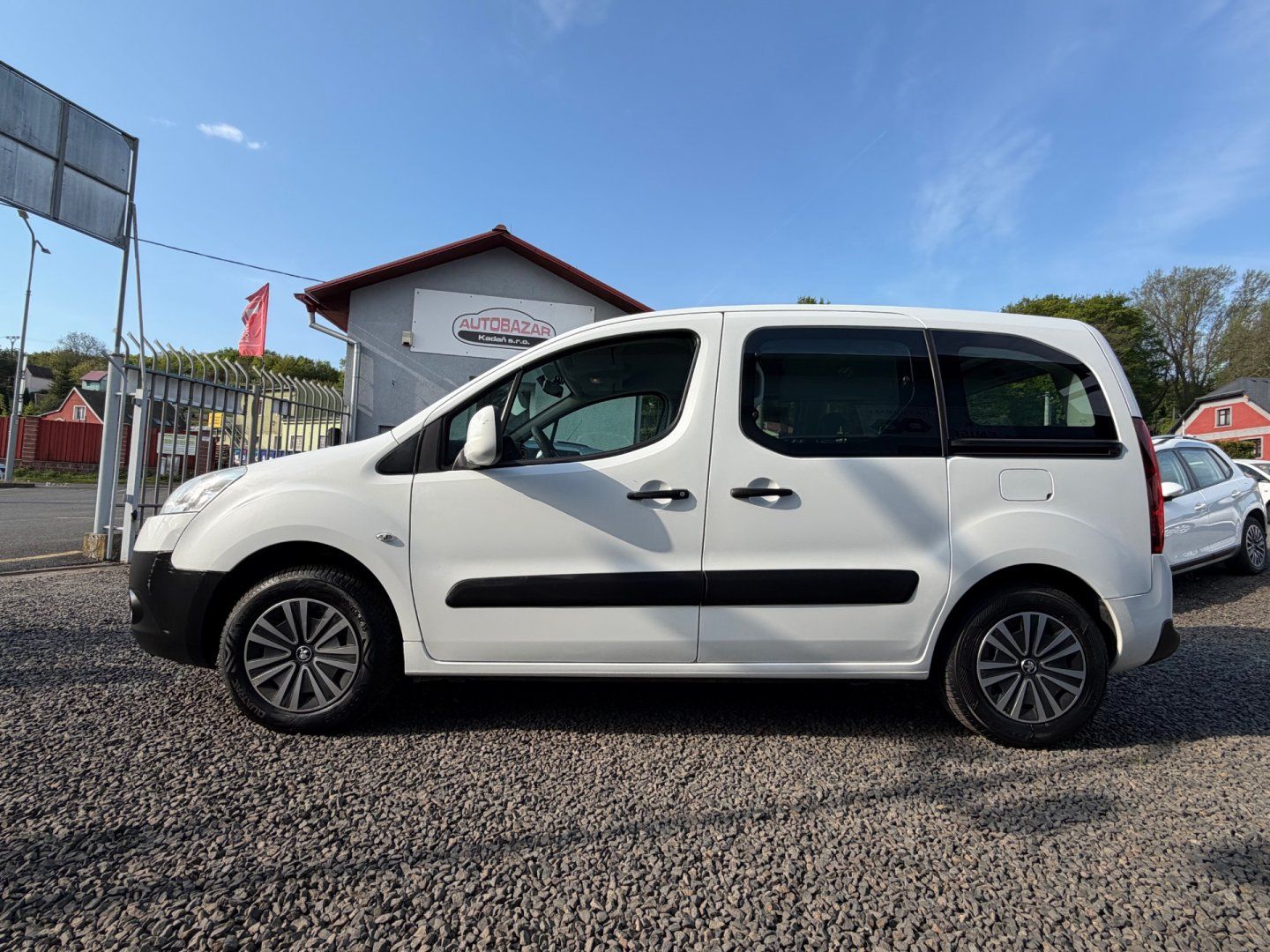Peugeot Partner Tepee, 1,6 72kW TEPEE - fotka 2
