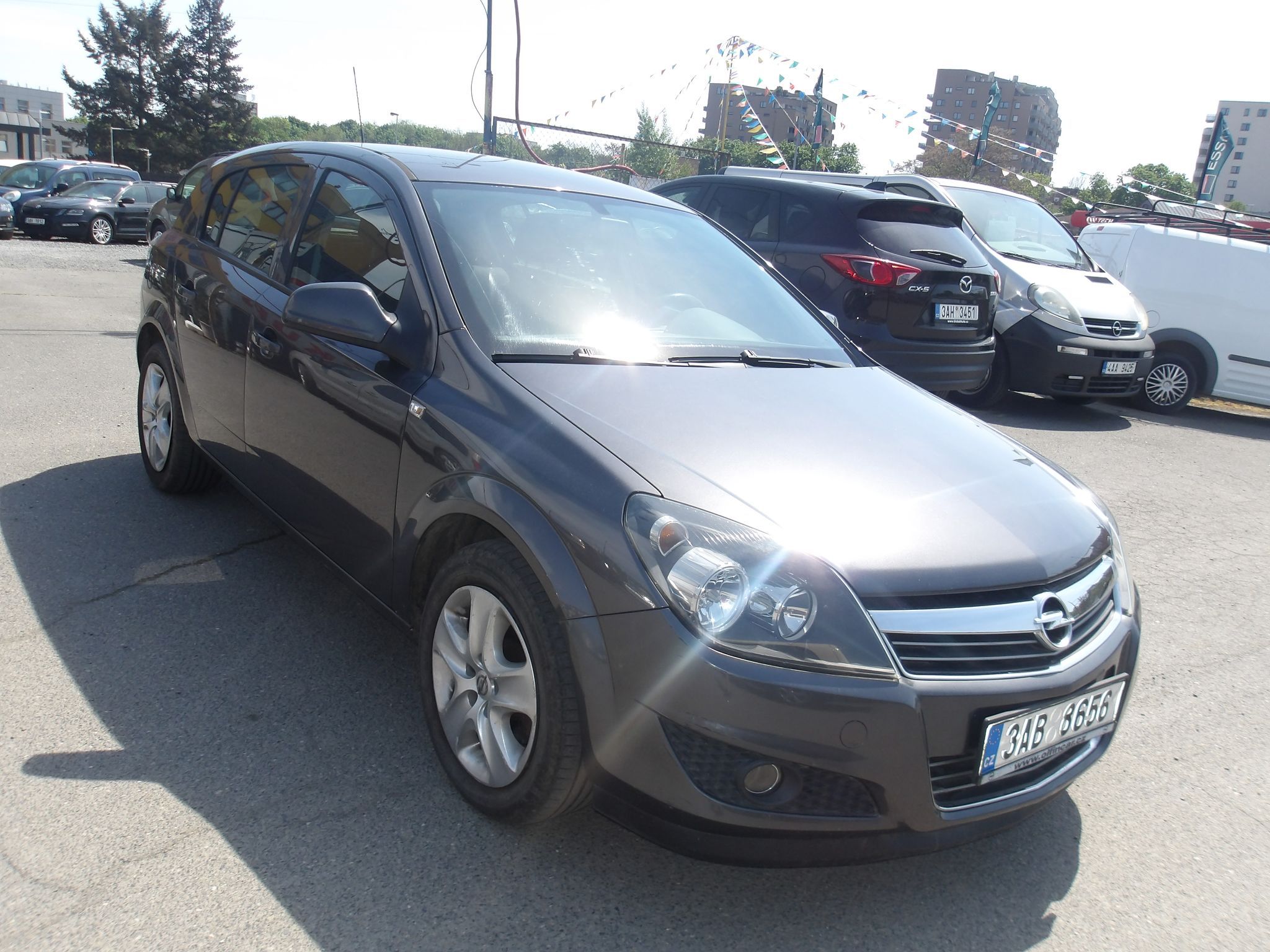 Opel Astra, 1,4i PĚKNÁ ! - fotka 6
