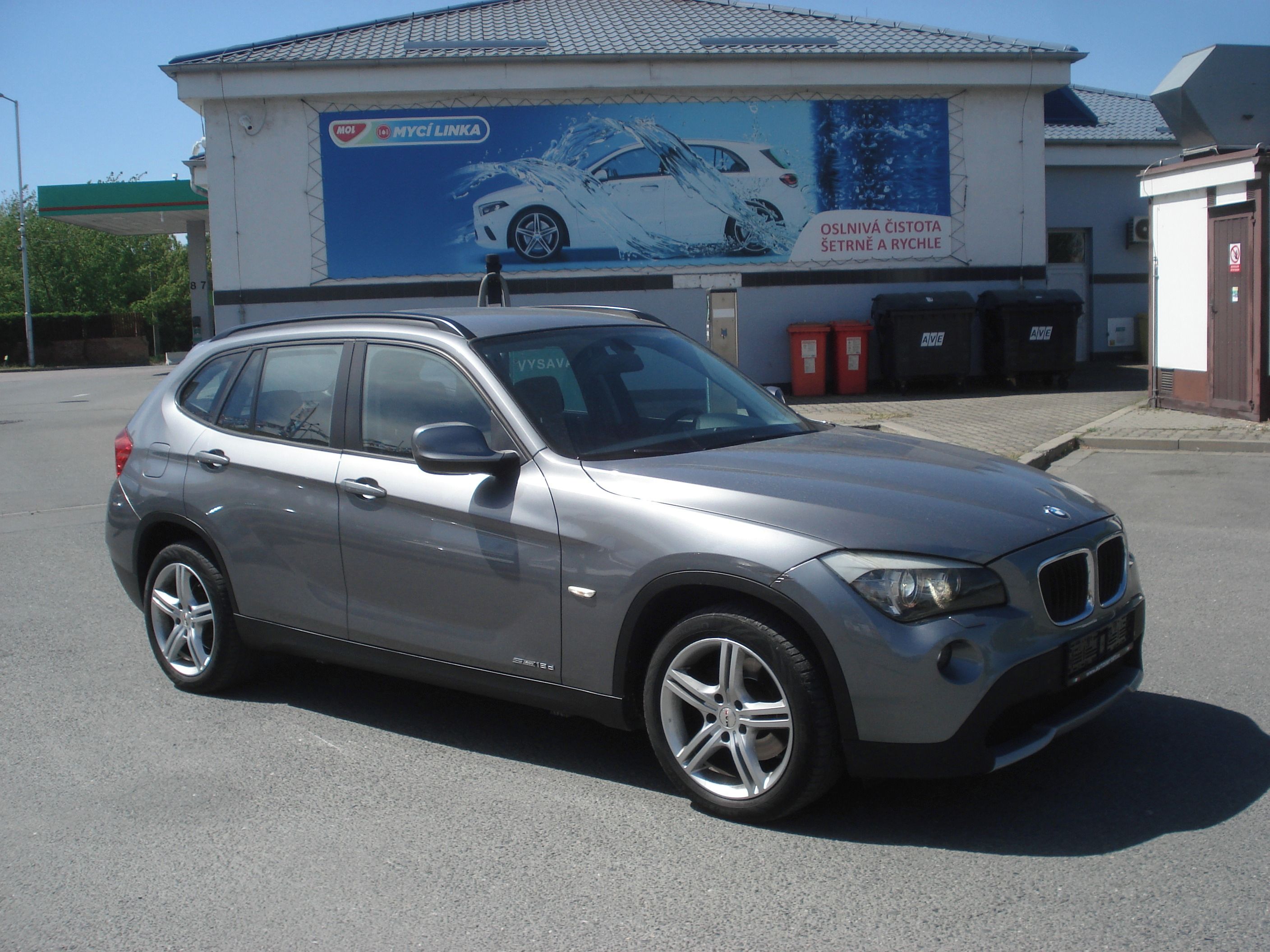 BMW X1, 2.0 D AUT. XENONY - fotka 6