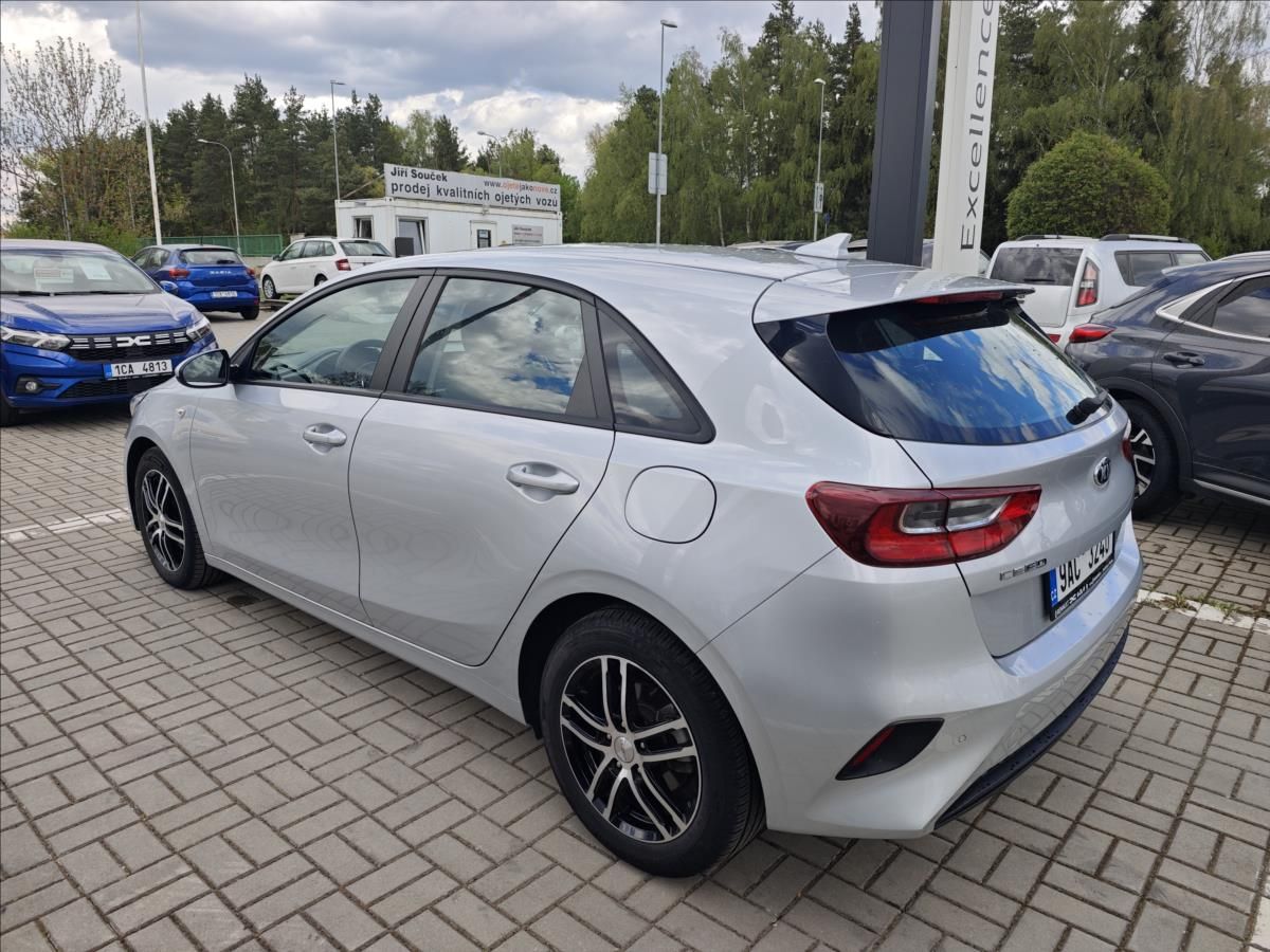 Kia Cee´d, 1,0 T-GDI  FRESH - fotka 4
