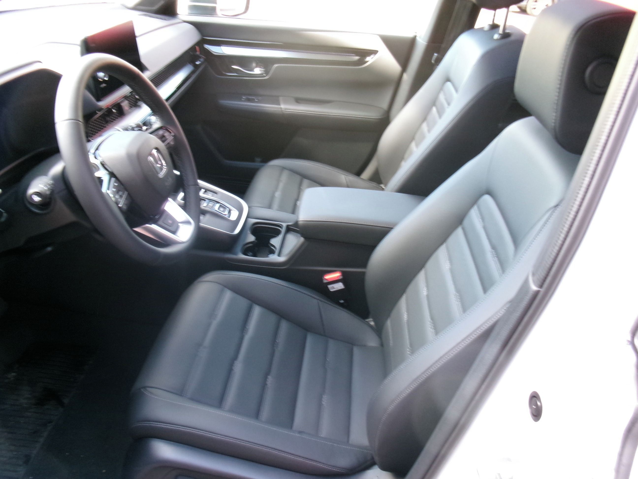 Honda CR-V, 2.0e:HEV ELEGANCE PLUS 2026 - fotka 6
