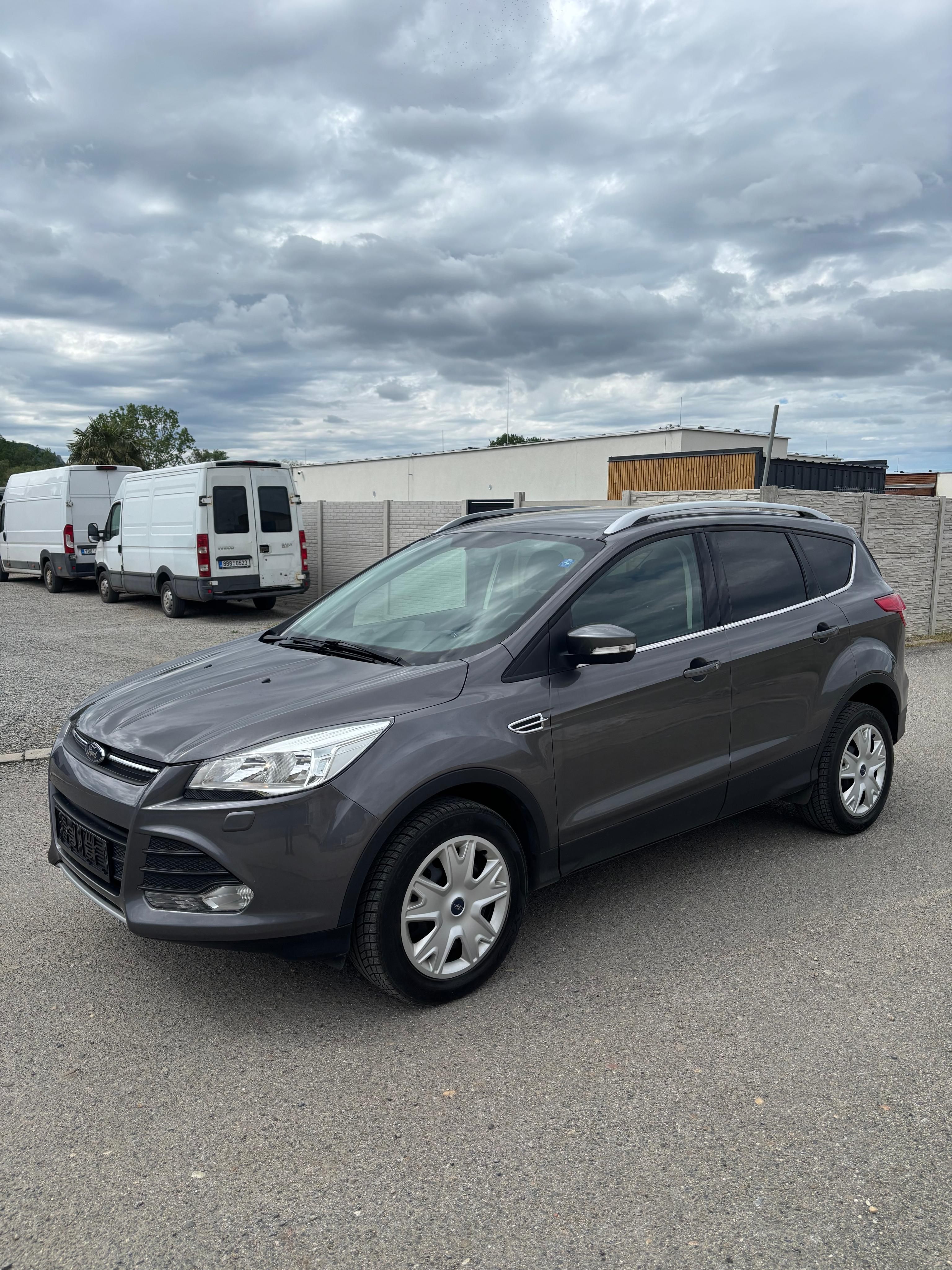 Ford Kuga, 2,0TDCI 103KW 4X4 1-MAJITEL