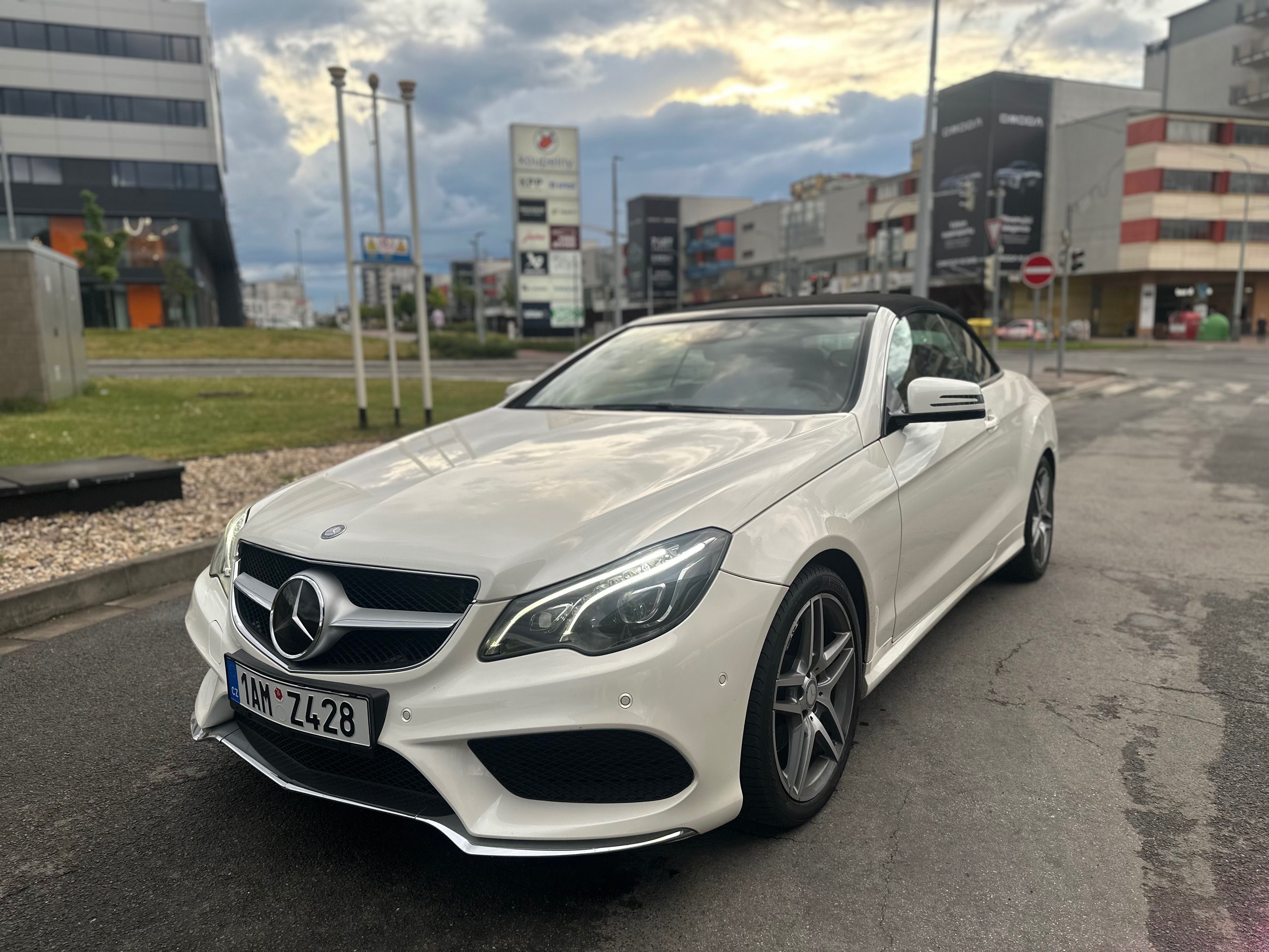 Mercedes-Benz Třídy E, E320 Cabrio 3.0 V6 200kW AT