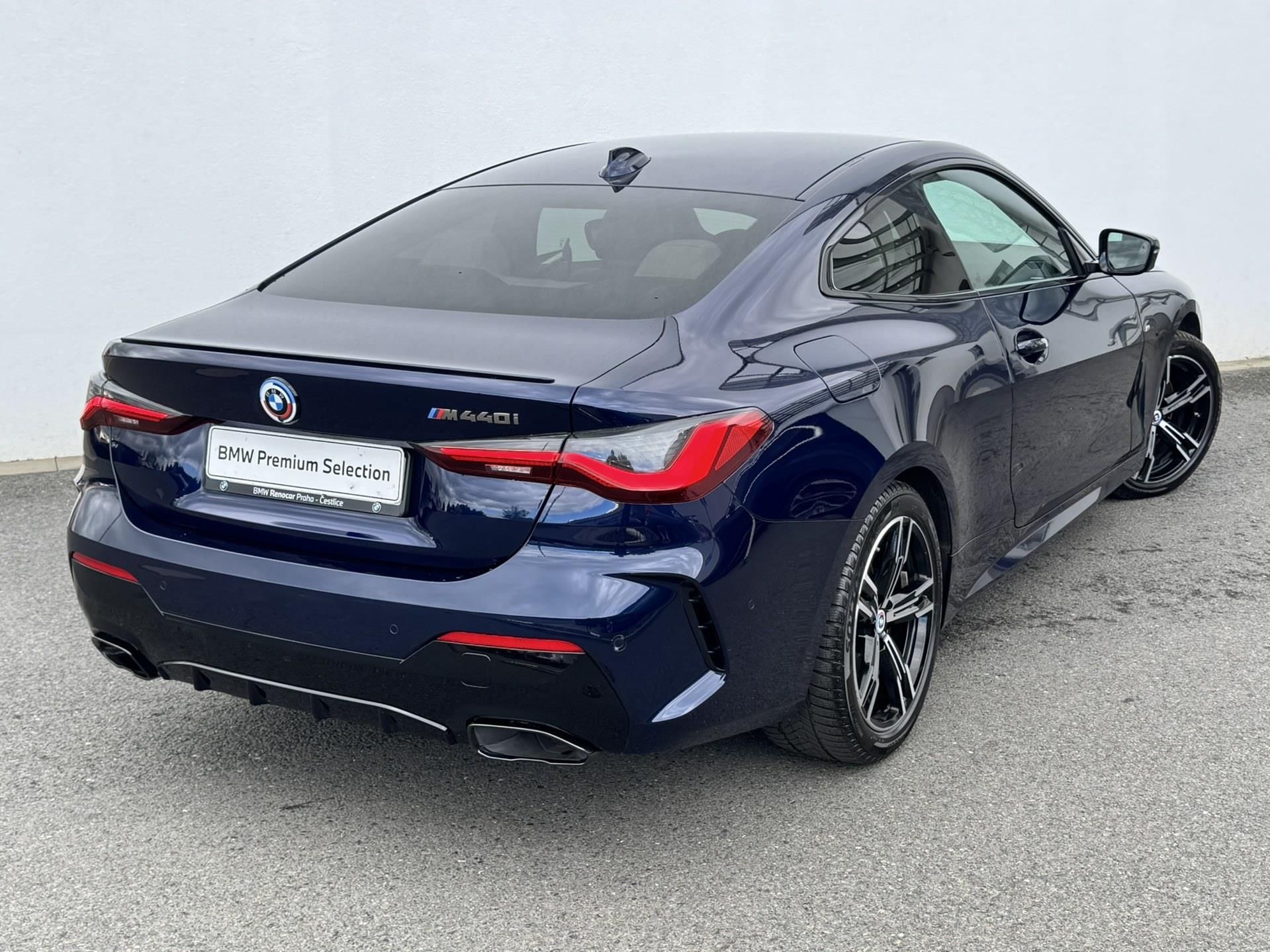 BMW Řada 4, M440i xDrive Coupe - fotka 2