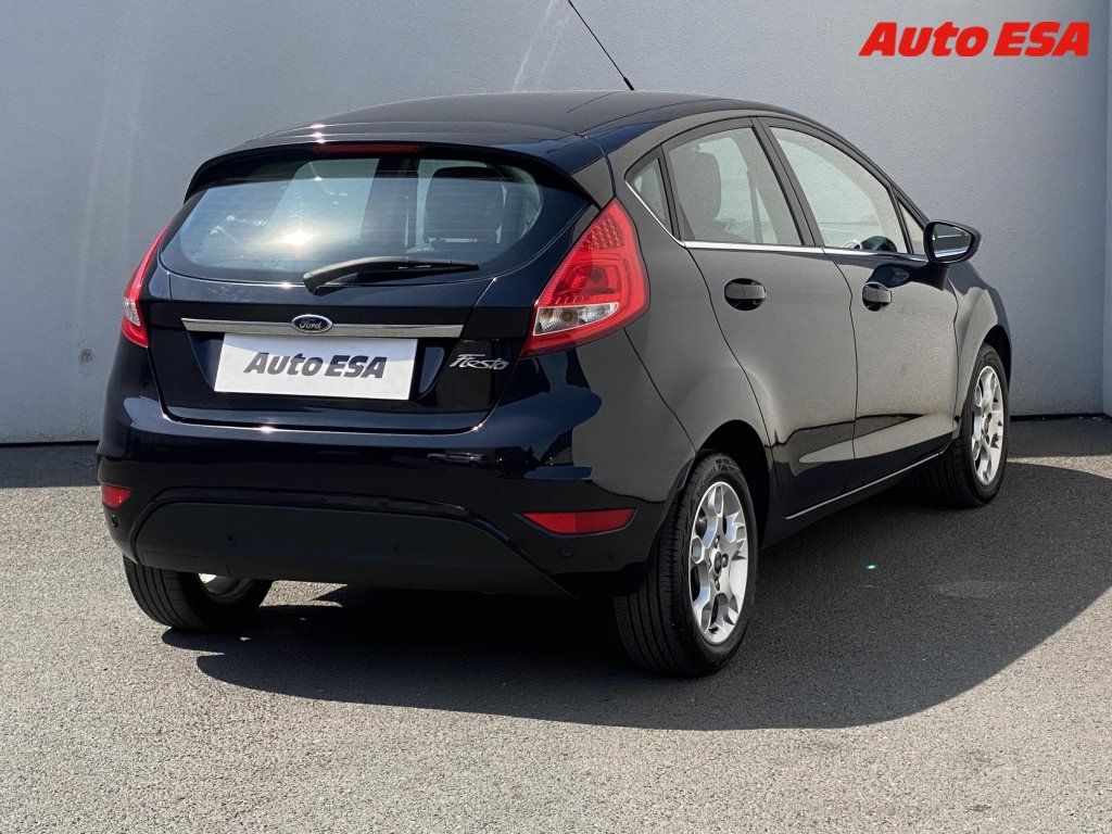 Ford Fiesta, 1.4,Titanium - fotka 4