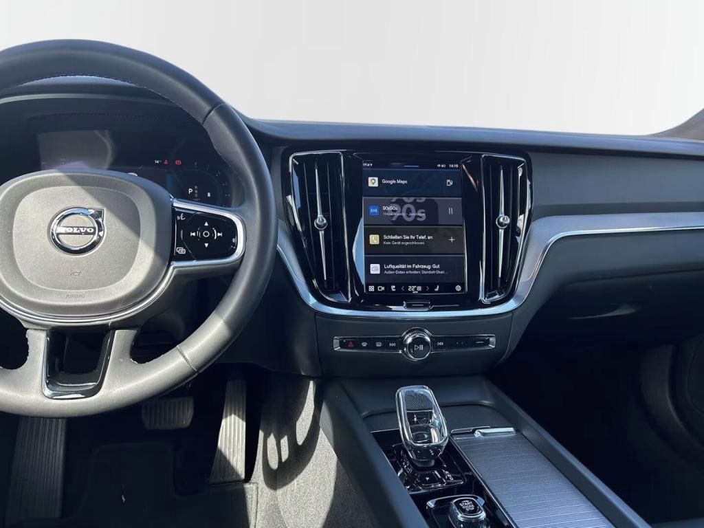Volvo S60, B4 2.0 Benzin Plus Dark*Kamera - fotka 6