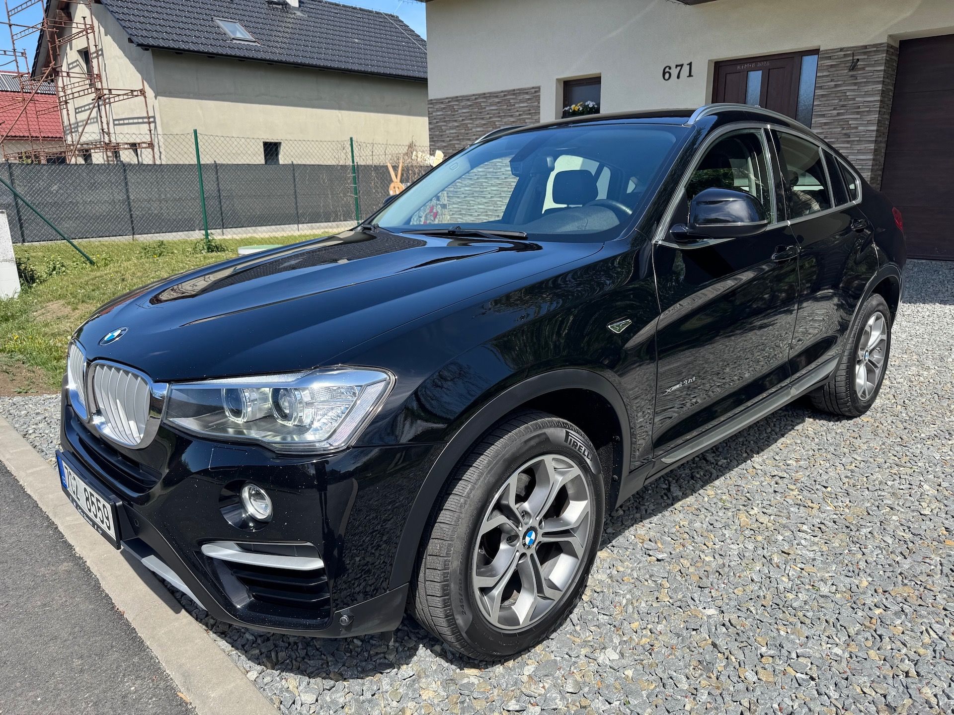 BMW X4, 20d XDRIVE nové v ČR 2x ALU - fotka 3