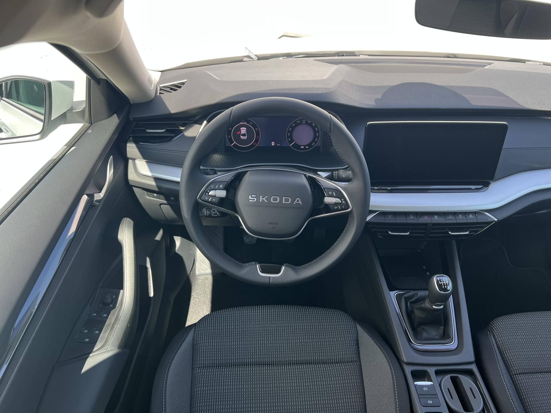 Škoda Octavia, Classic 6MP 1,5TSI - fotka 4