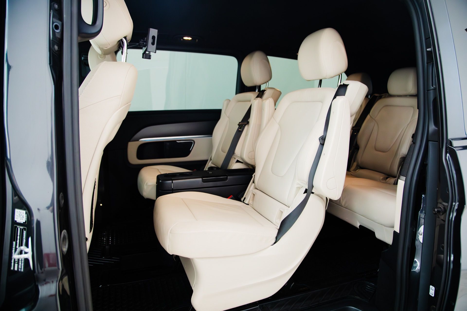 Mercedes-Benz Třídy V, V 300 d LONG AMG Line Avant 4M - fotka 6
