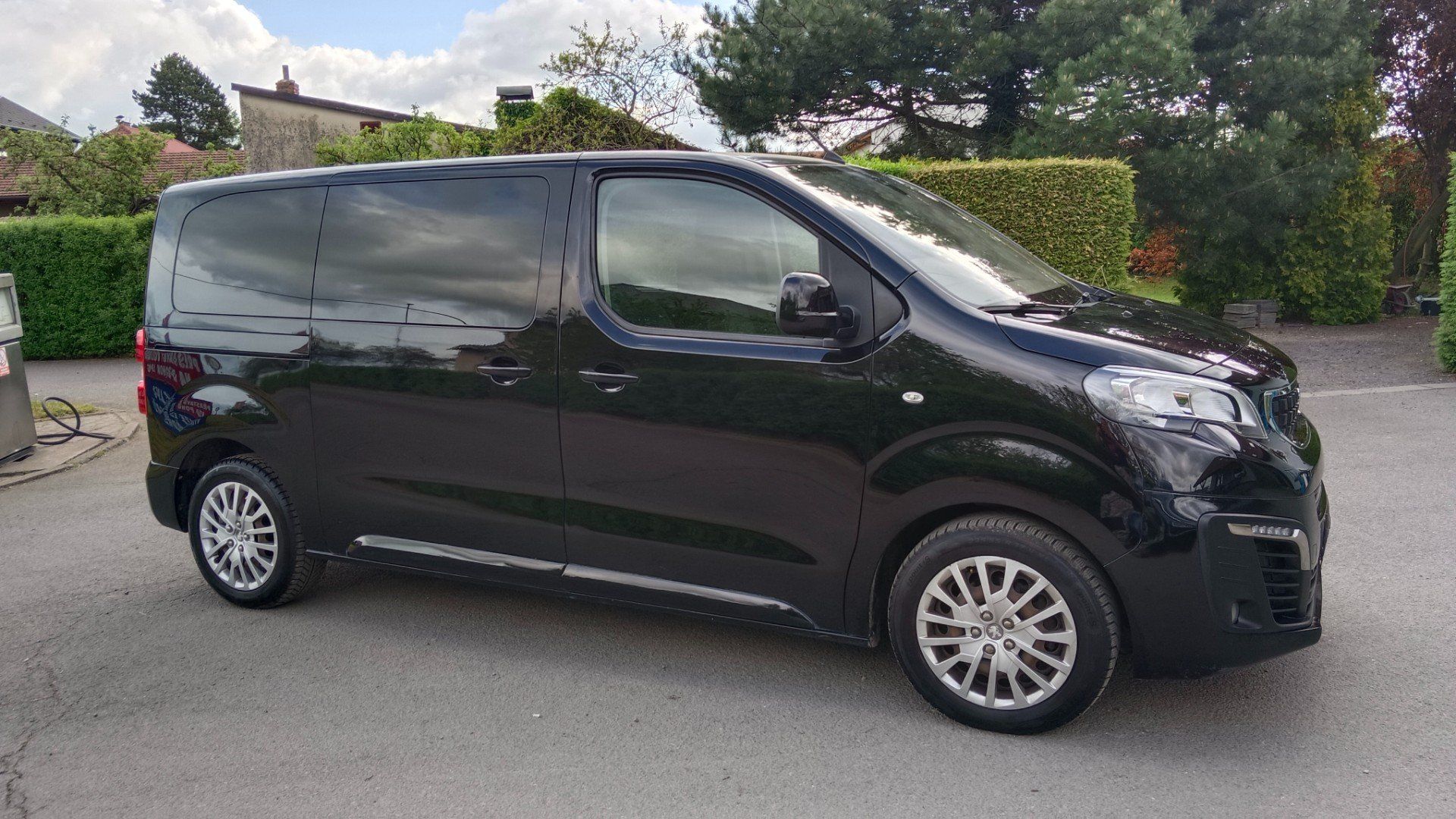 Peugeot Traveller, 1.5 D 8 Míst Odpočet dph - fotka 6