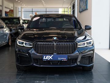750i xDrive Sedan