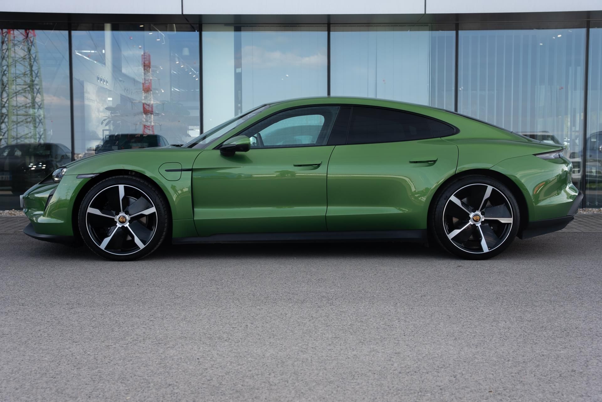 Porsche Taycan, 4s - fotka 2