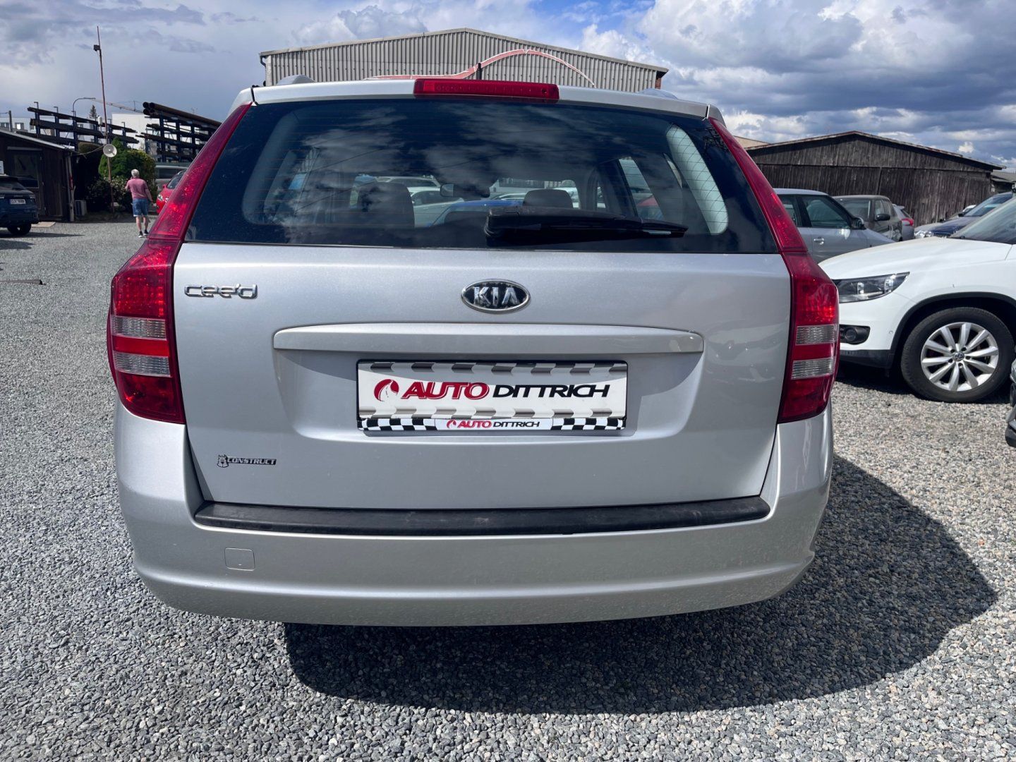 Kia Cee´d, 1.6i KOMFORT - fotka 6
