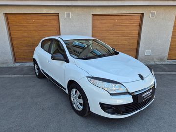 1.6 16V 74kW klima Tažné zař.