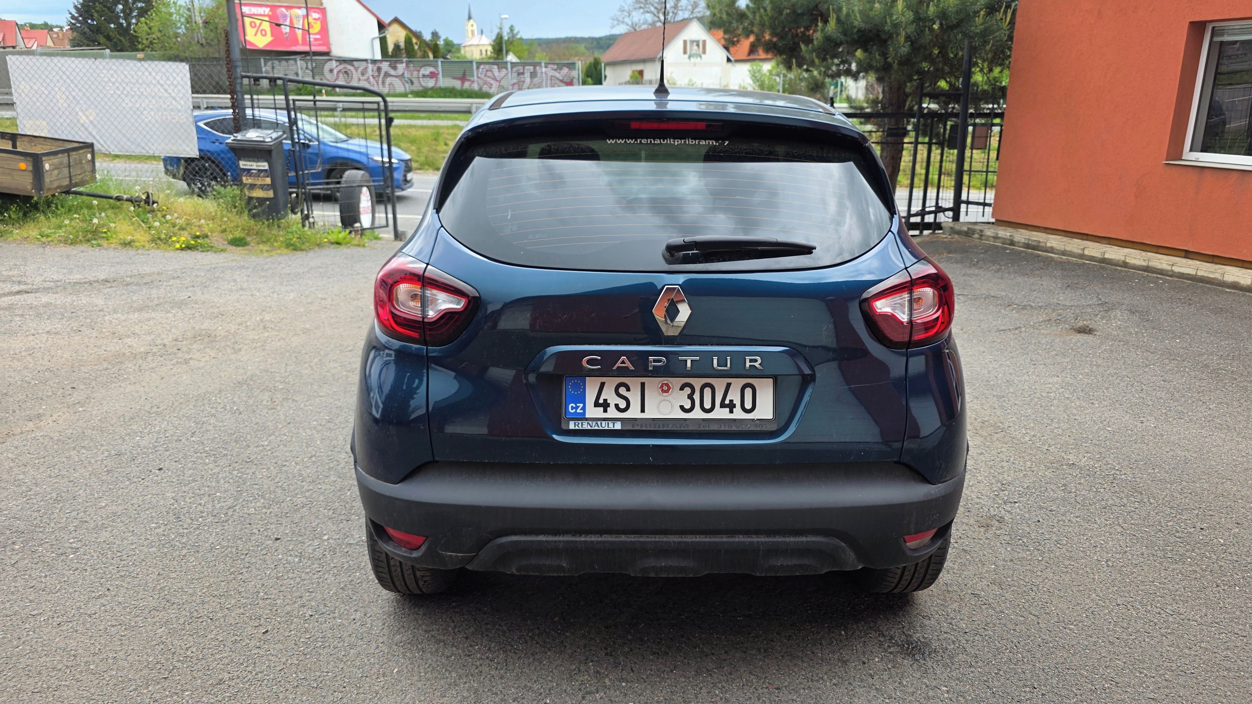 Renault Captur, Nová v ČR 1 majitel  97981km! - fotka 5