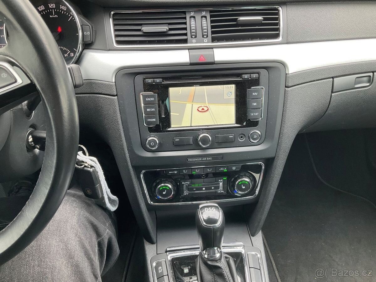 Škoda Superb, 2.0TDi 103 KW DSG BI-XENONY - fotka 2