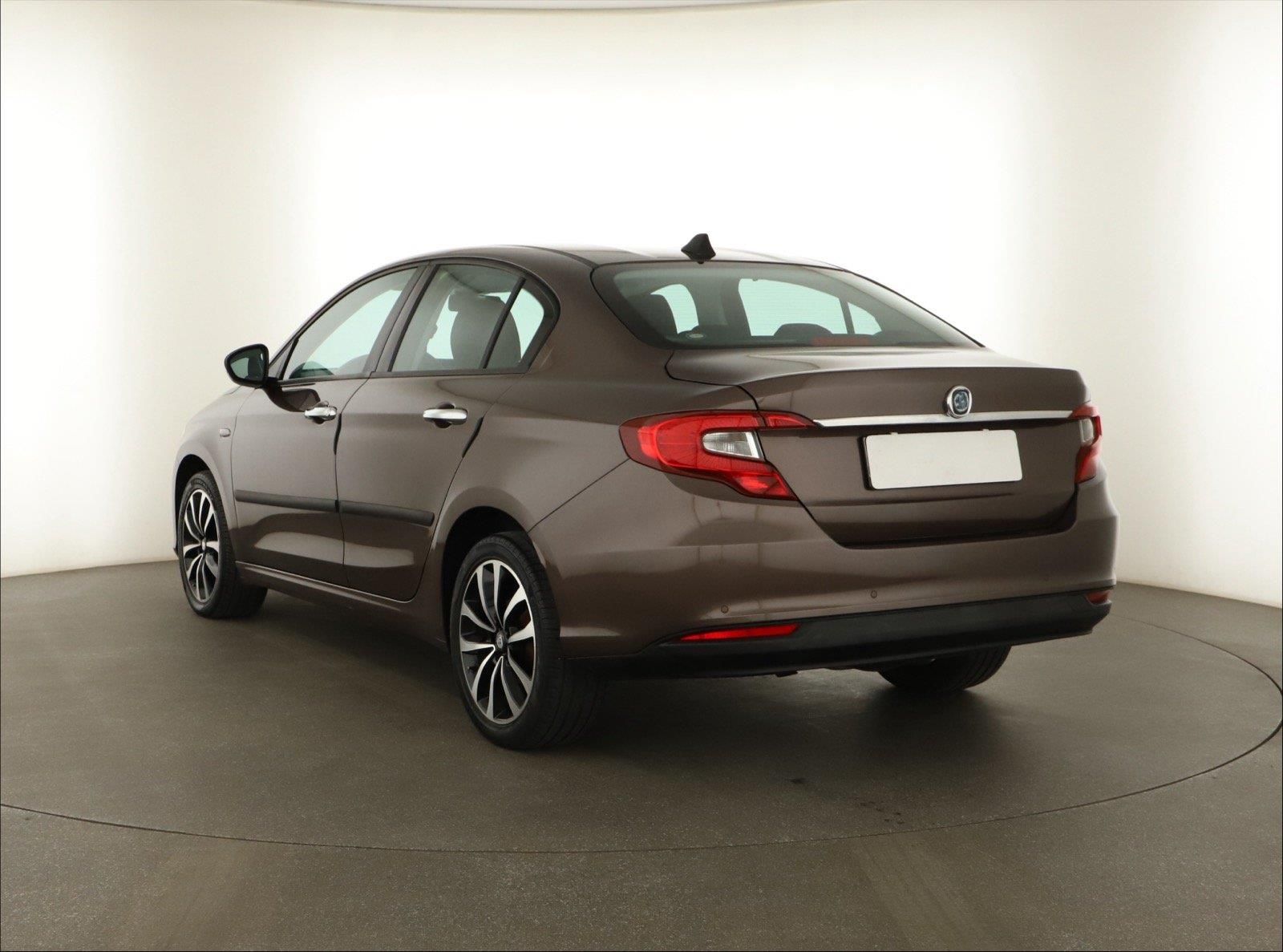 Fiat Tipo, 1.4 16V, Klima, Tempomat - fotka 4