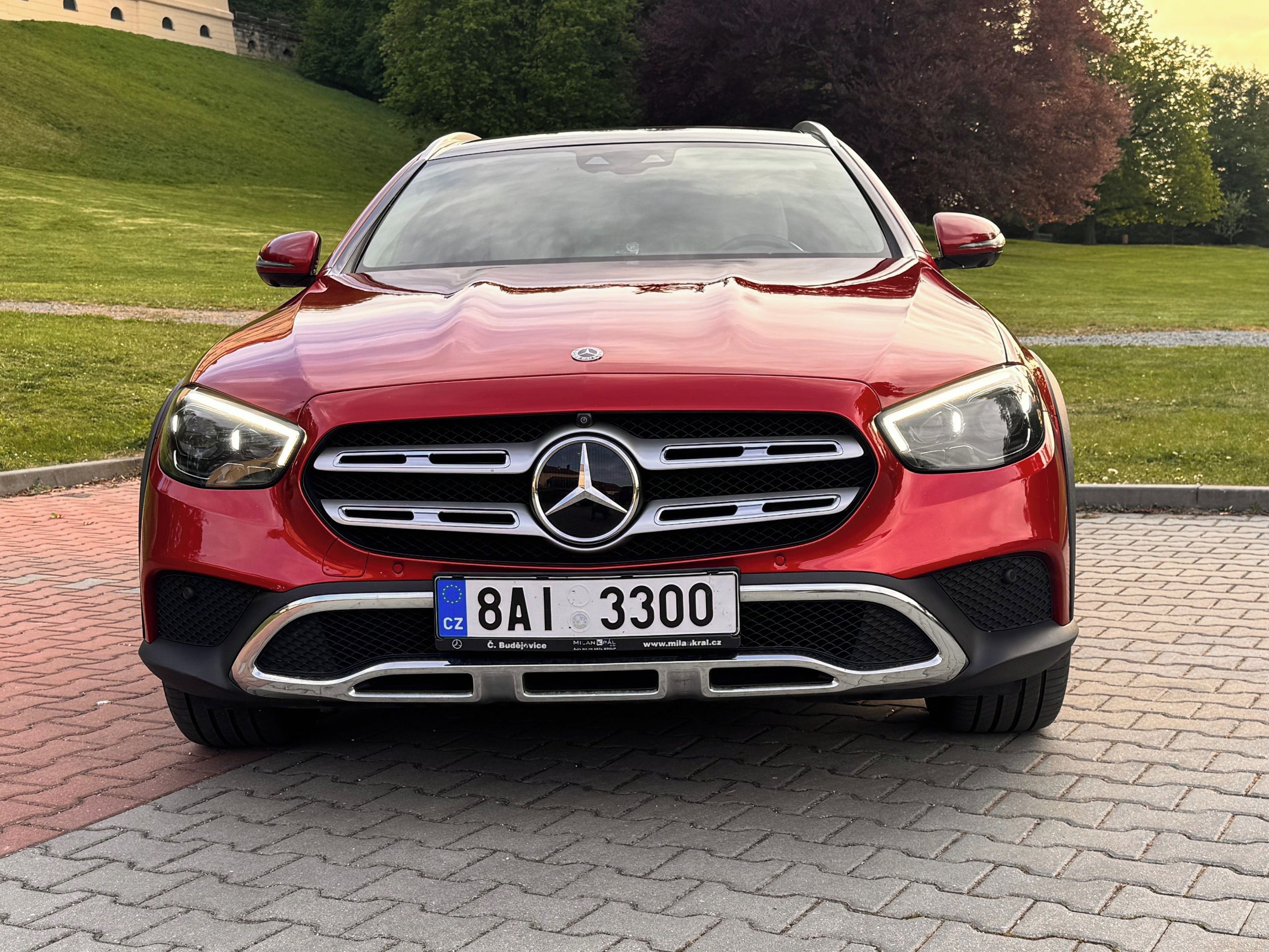 Mercedes-Benz Třídy E, ČR, SERVIS, ZÁRUKA , NEBOURÁNO - fotka 4