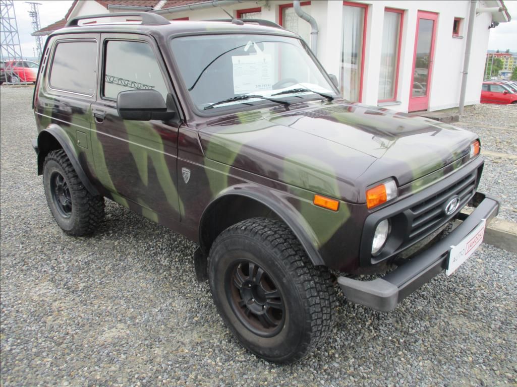 Lada Niva, 1,7 i, BRONTO,4x4,klima,tažné,