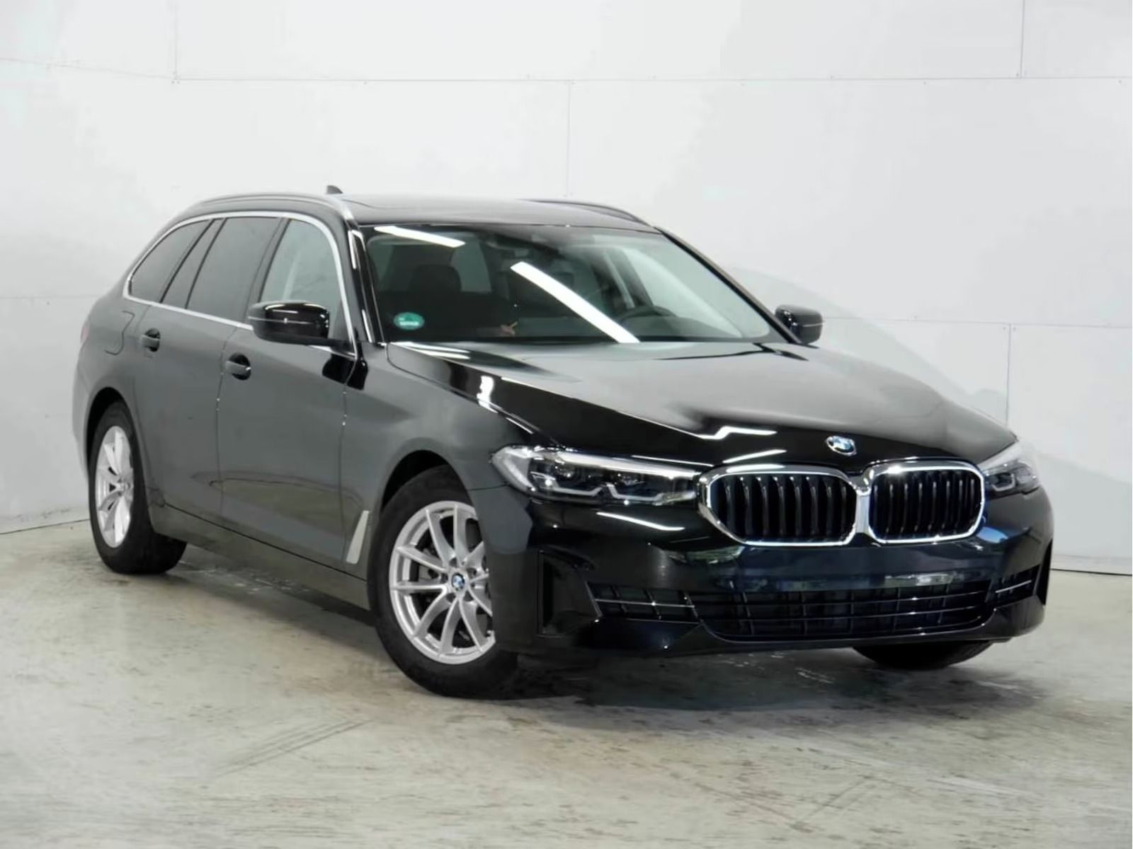 BMW Řada 5, 520 d Touring Sport*Kůže*Navi* - fotka 3