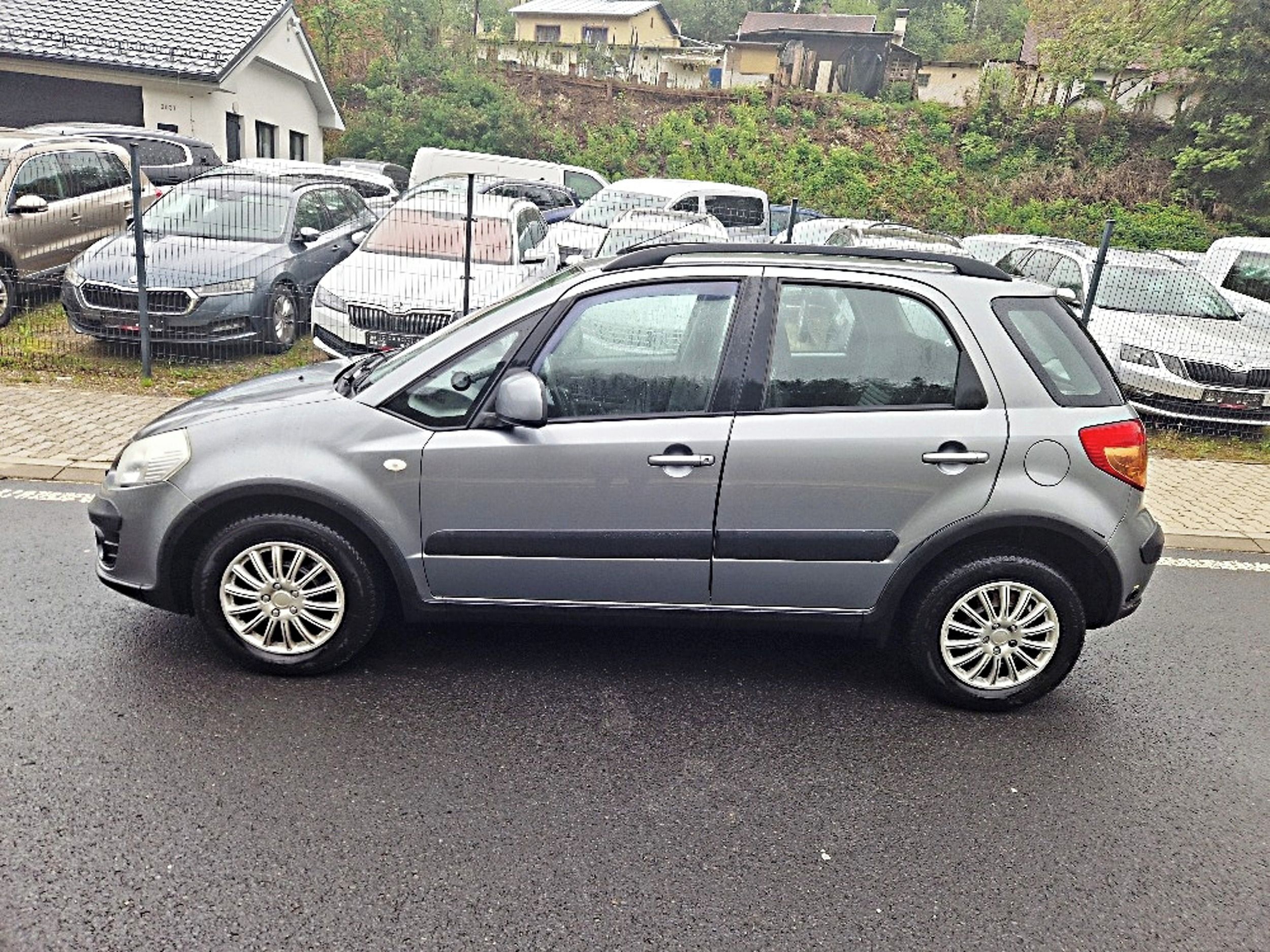 Suzuki SX4, 1.6 (88 kW) + LPG, 4x4 - fotka 5