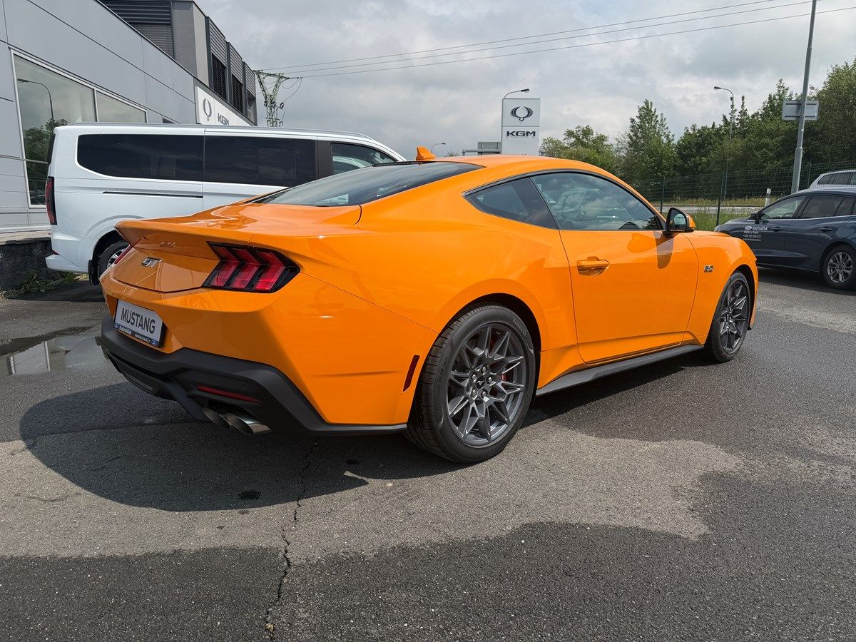 Ford Mustang, V8 GT, 5.0 GT, Aut. - fotka 3