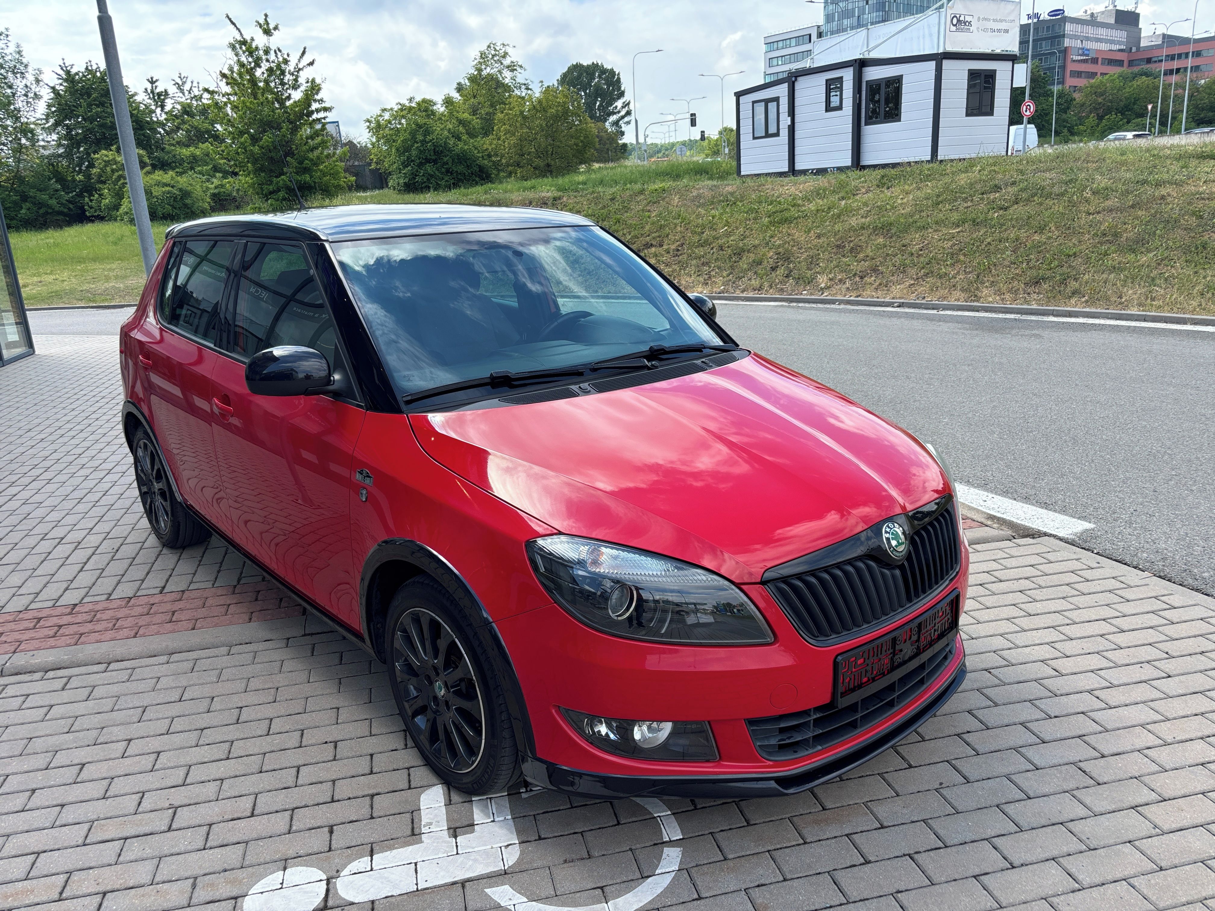 Škoda Fabia, Monte Carlo 1.2TSi 63kW - fotka 3
