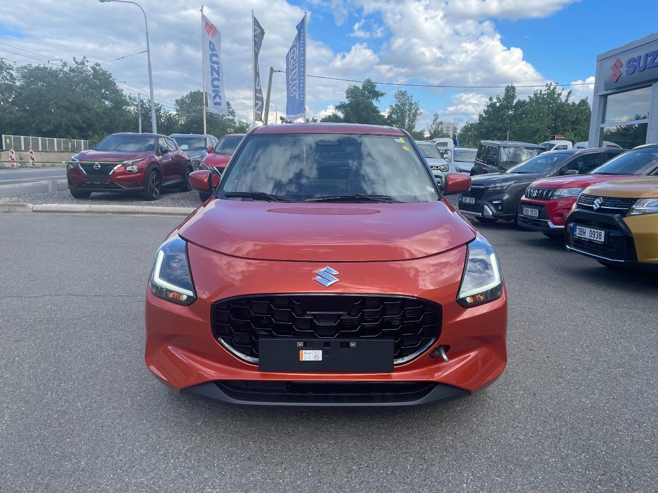 Suzuki Swift, Premium 1,2 DualJet automat - fotka 2