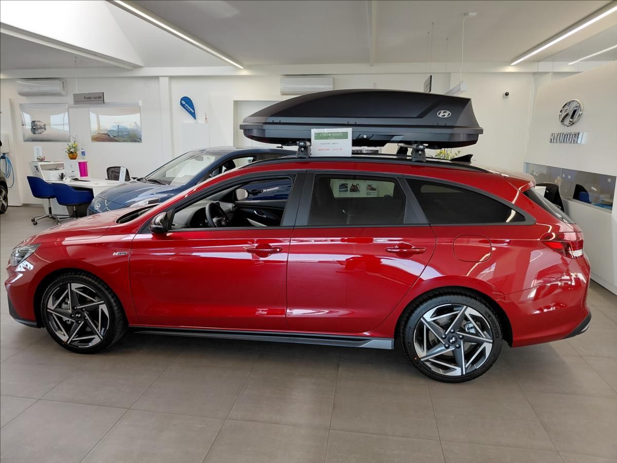 Hyundai i30, 1,6   26 WG 1,6 T-GDI DCT N LI - fotka 3