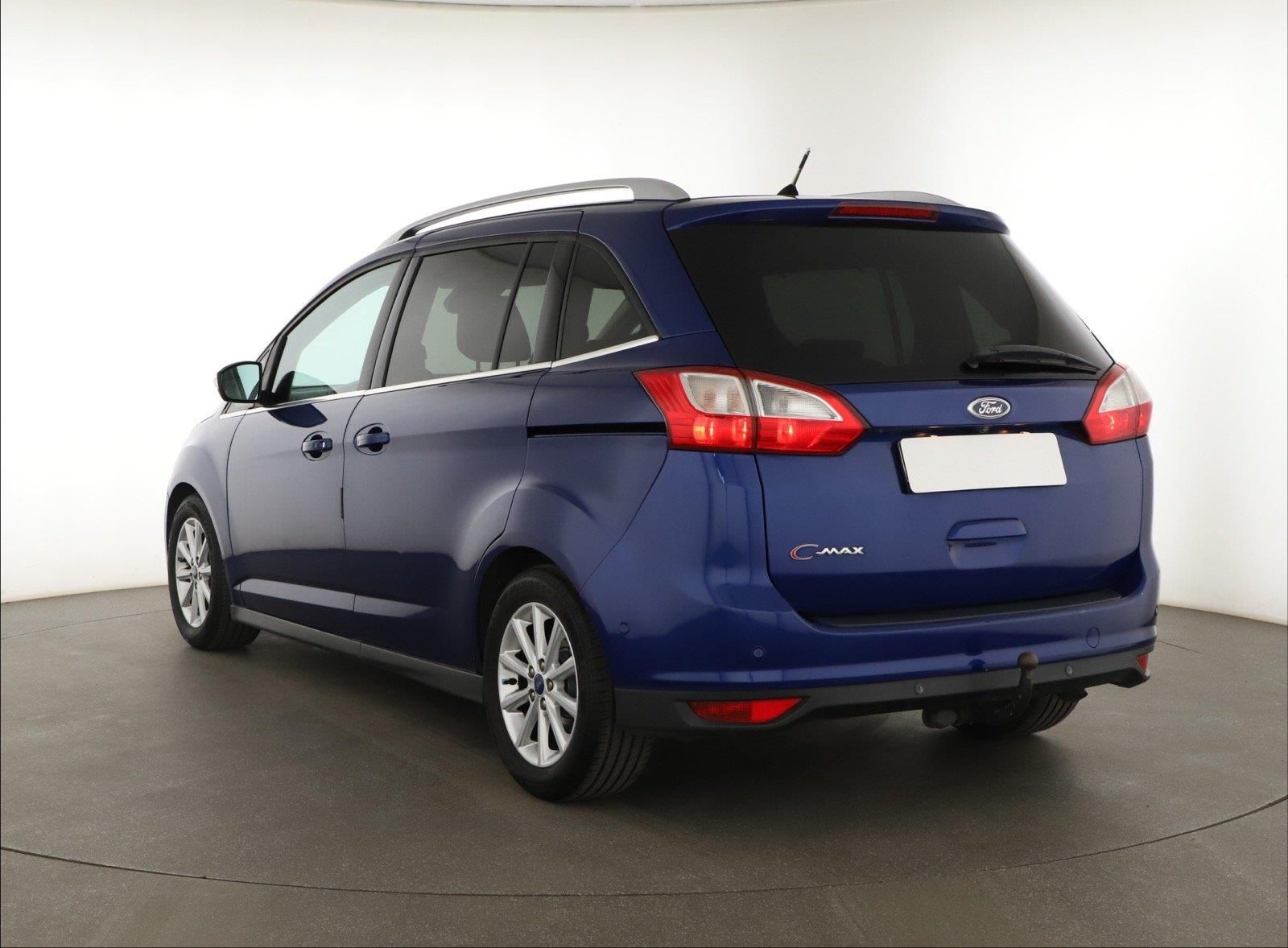 Ford Grand C-MAX, 2.0 TDCi, 7 míst, Kůže, Navi - fotka 4