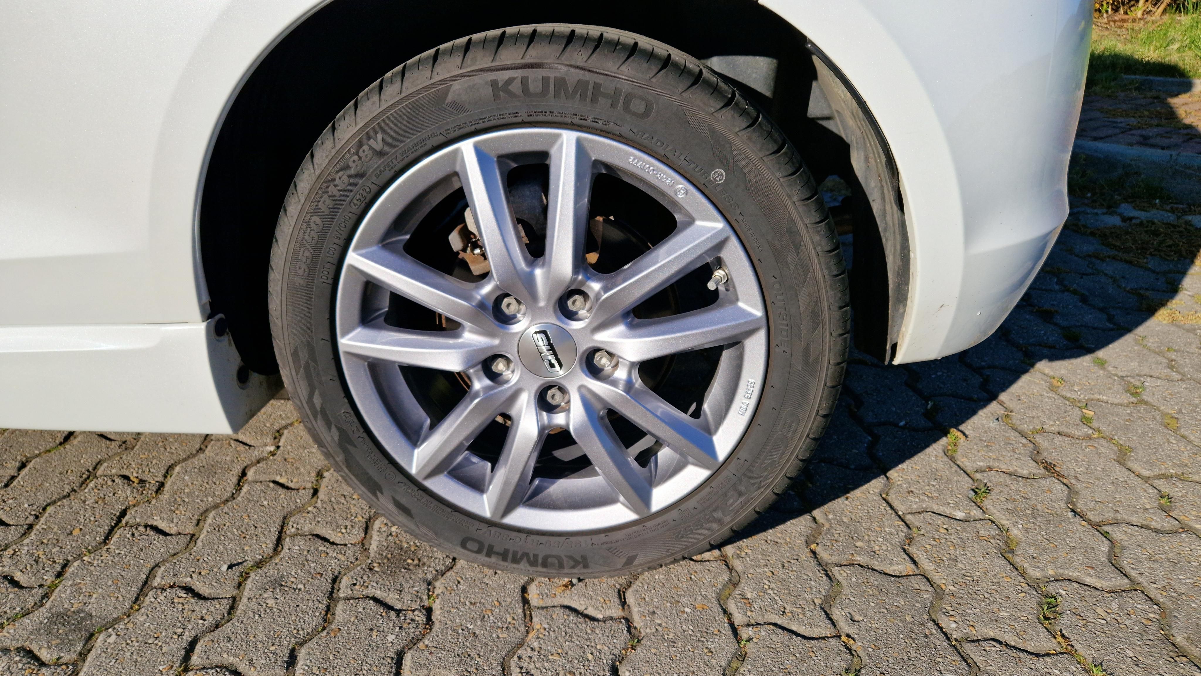 Suzuki Swift, Suzuki Swift Sport 1.6 - fotka 2