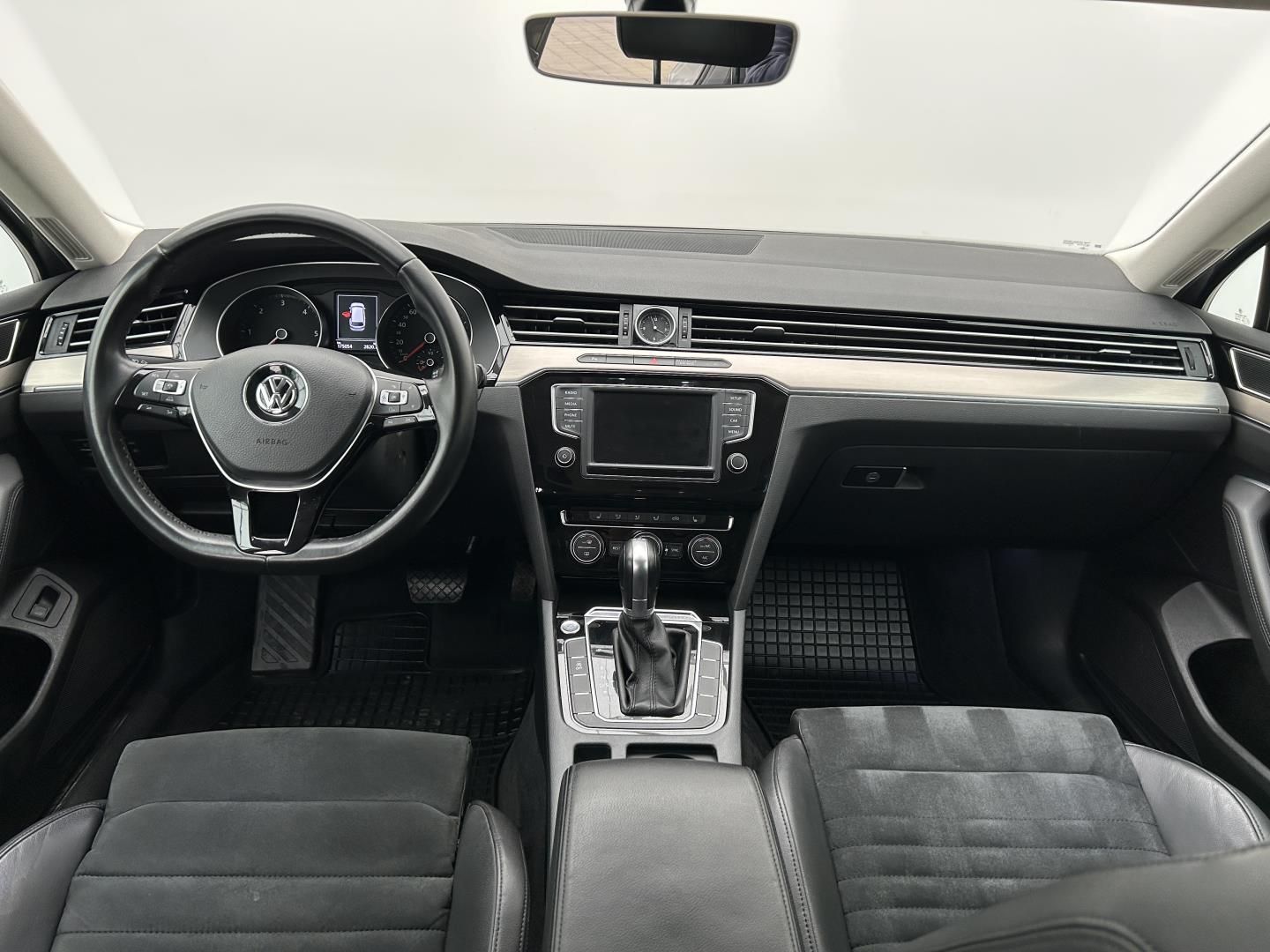 Volkswagen Passat Variant, 2,0TDI 110kW Highline - fotka 6