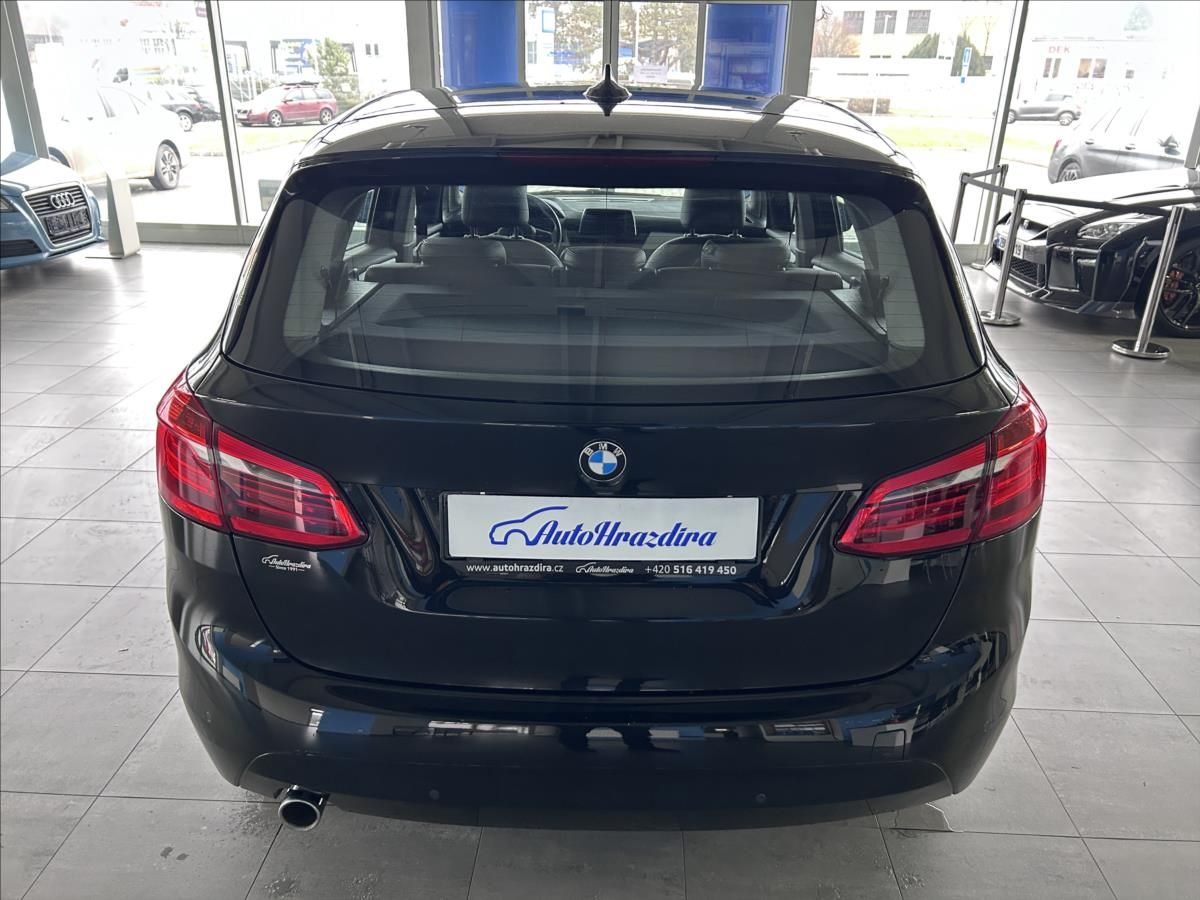 BMW Řada 2, 2,0   218d,ActiveTourer,2.maj - fotka 6