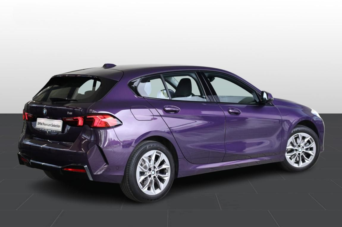 BMW Řada 1, 116 - fotka 3