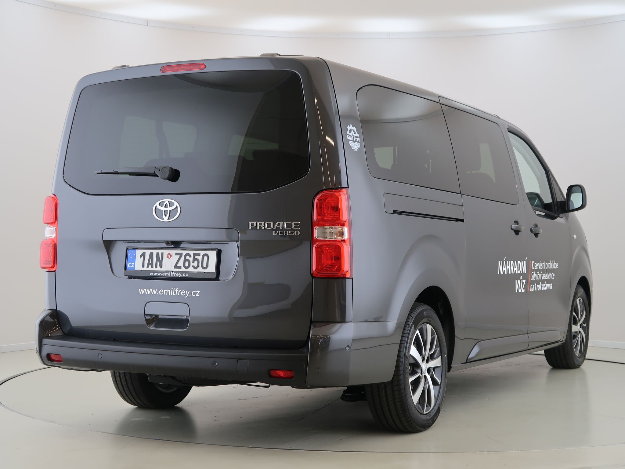 Toyota Proace Verso, 2.2,D-4D,Business Comfort - fotka 5