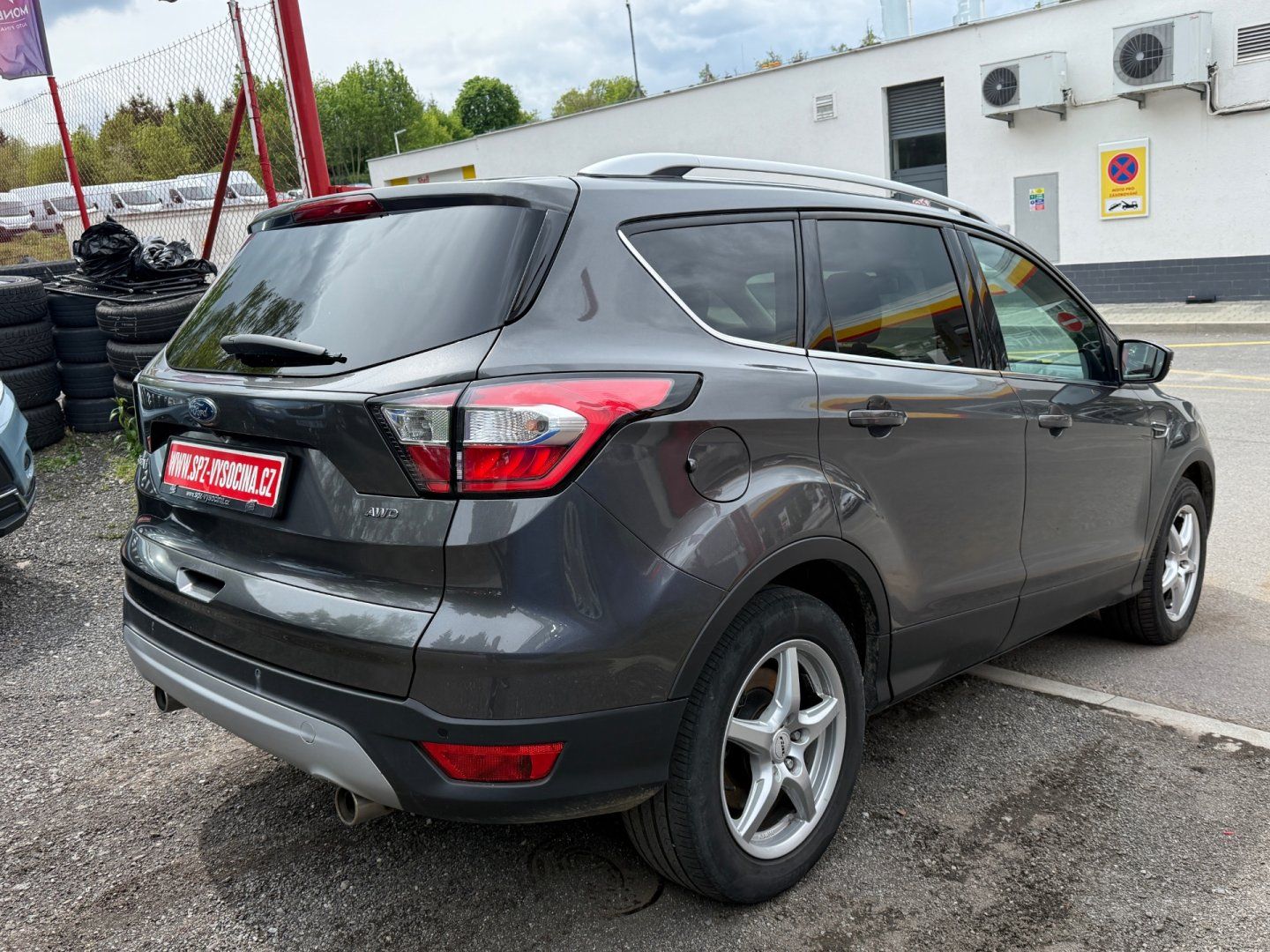 Ford Kuga, 2.0TDCi AT AWD Webasto - fotka 4