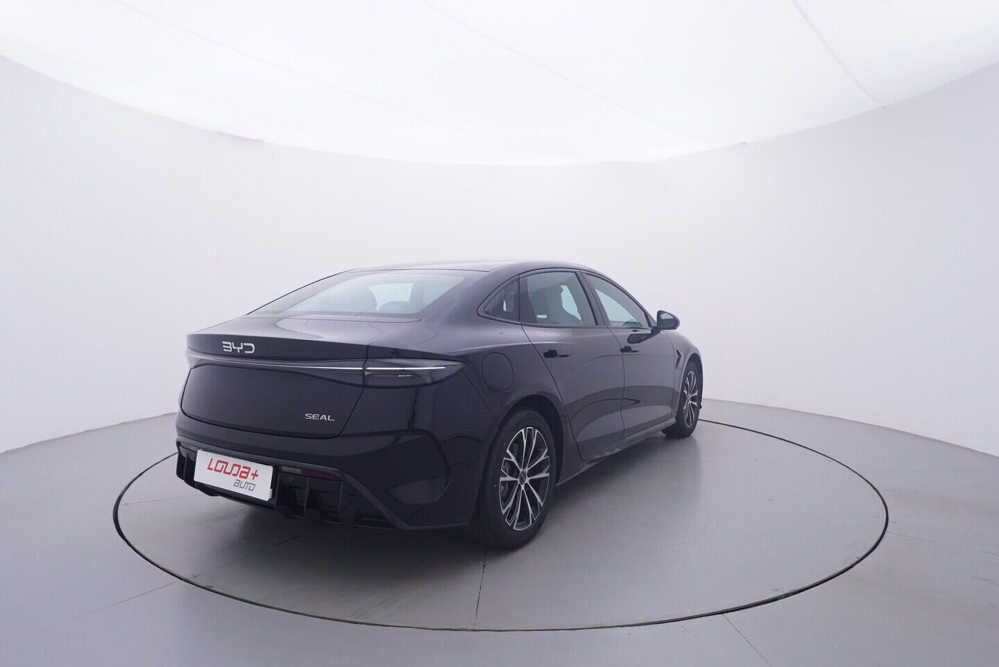 BYD Seal, Comfort  170 kW - fotka 5