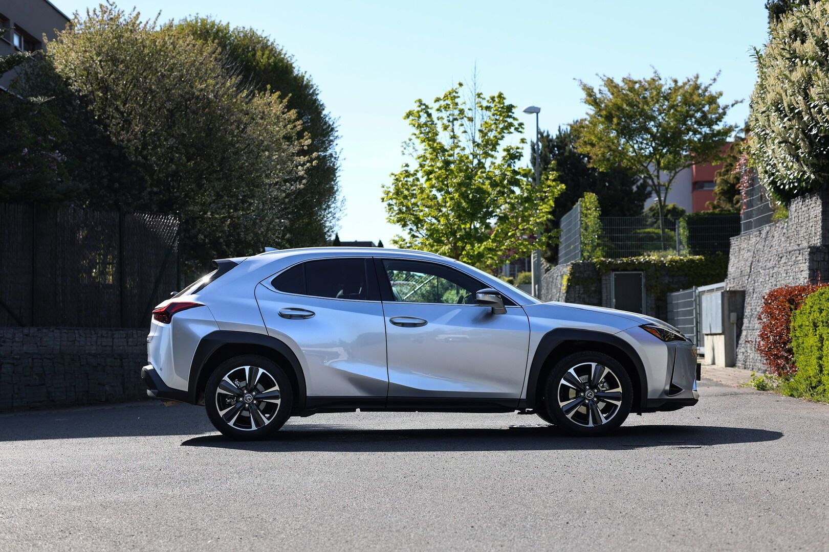 Lexus UX 300h, 300h 2,0 HEV BUSINESS TECH - fotka 6
