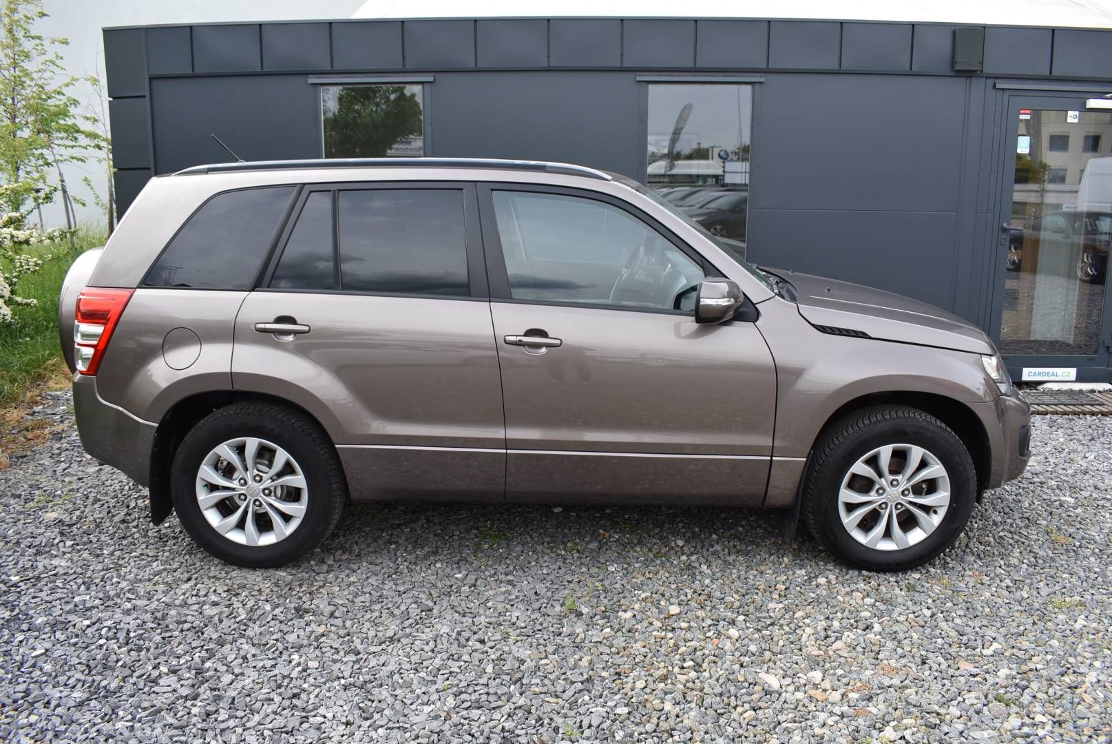 Suzuki Grand Vitara, 1,9 DDiS 1M,4X4,TZ,PO SERVISE - fotka 5